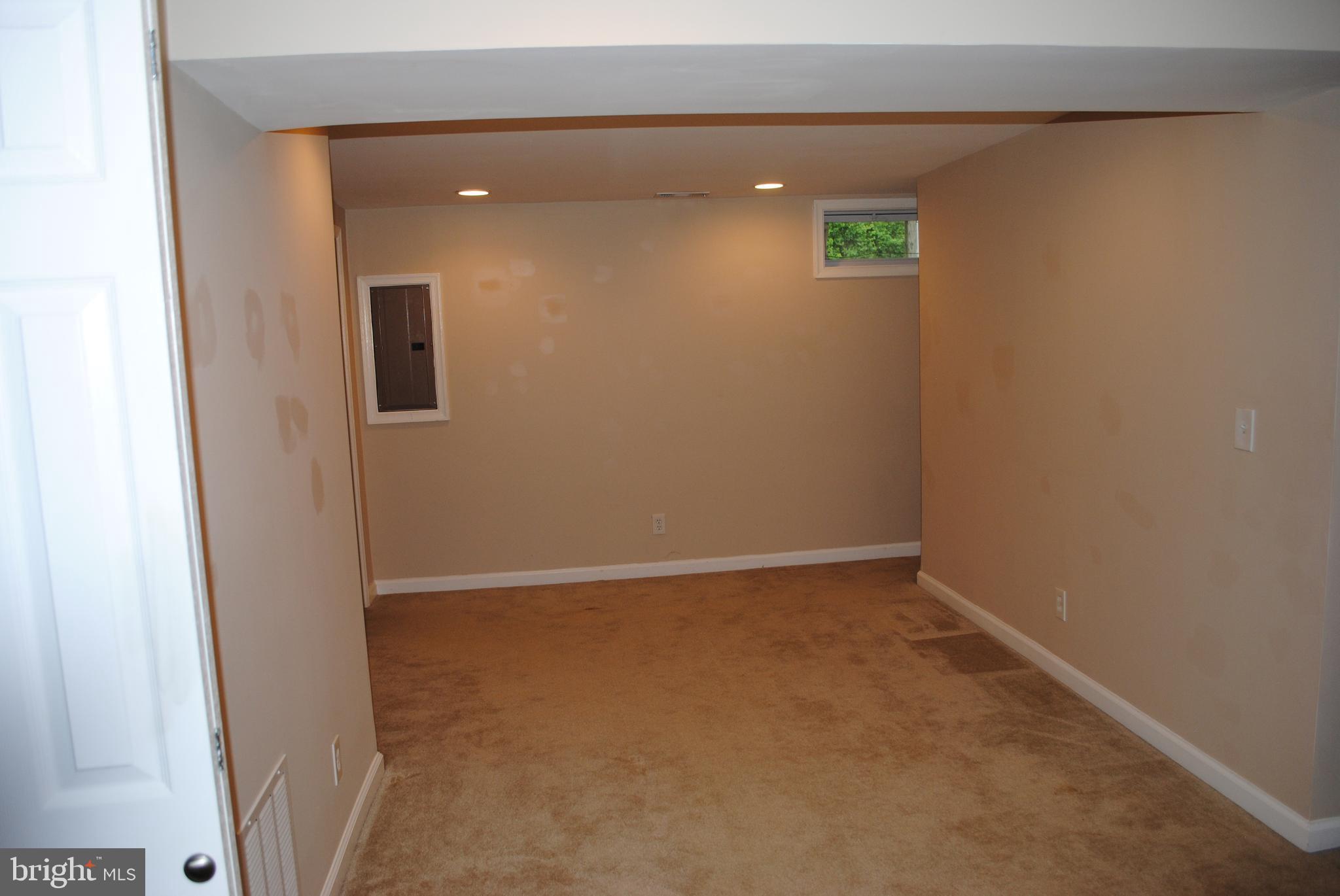 MUNROE GARDENS - Residential