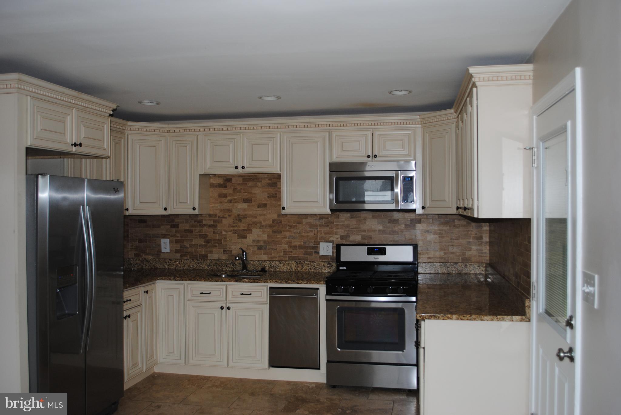 MUNROE GARDENS - Residential