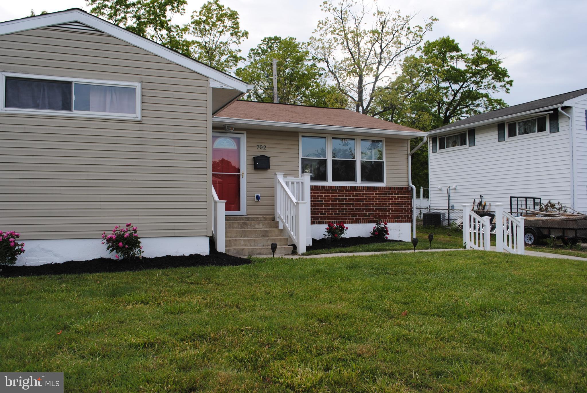 MUNROE GARDENS - Residential