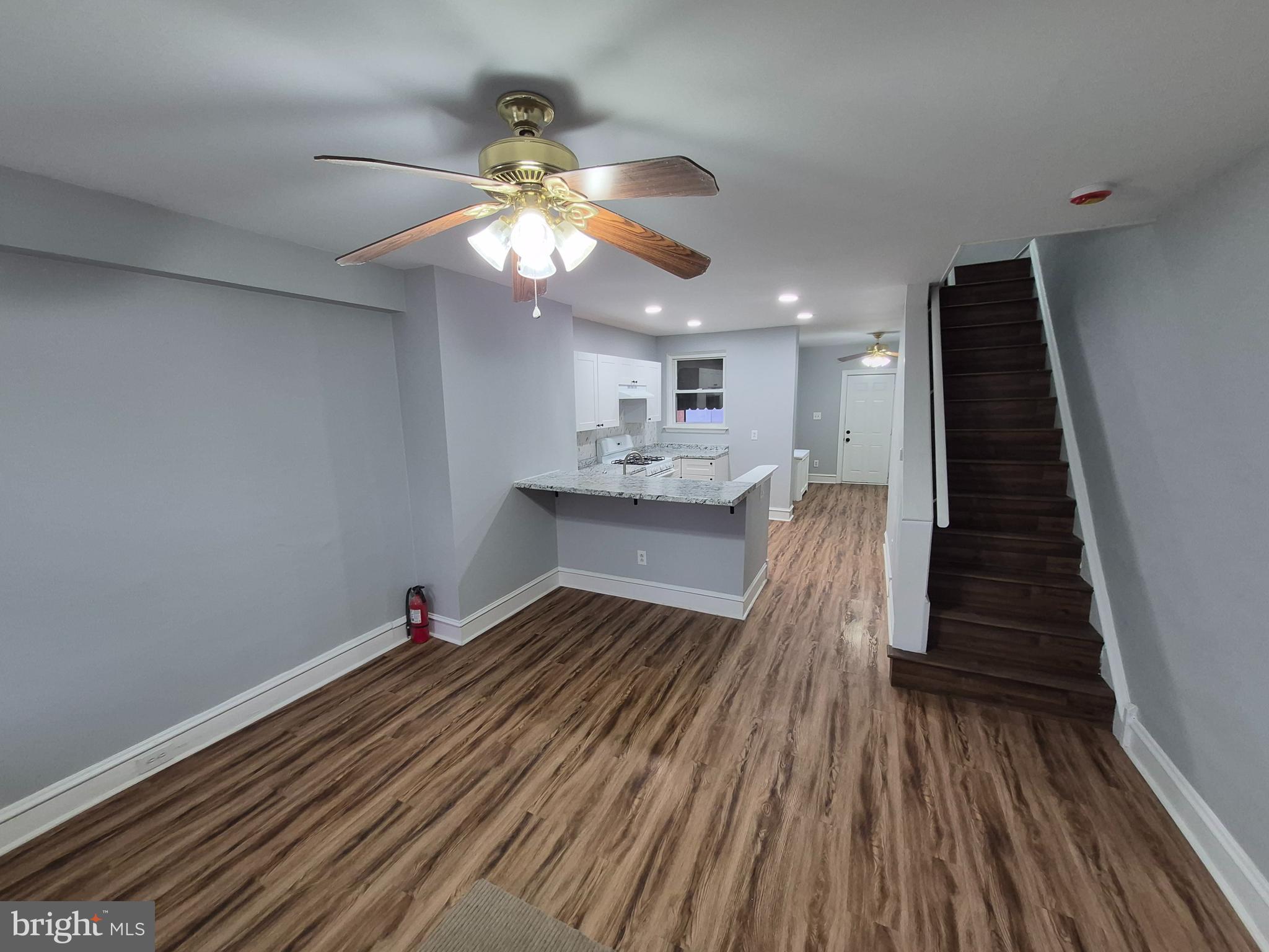 2050 MARGARET STREET