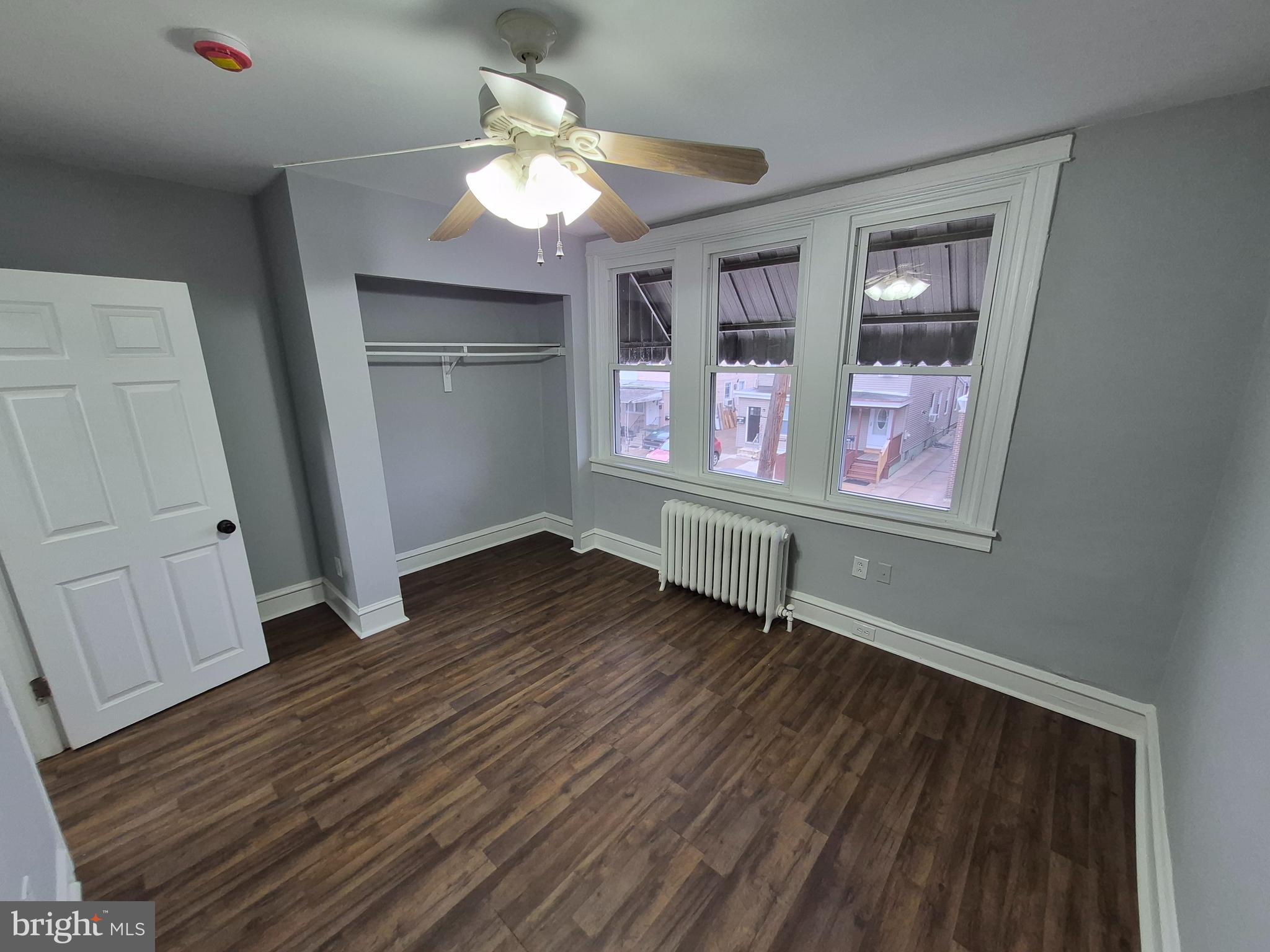 FRANKFORD - Residential