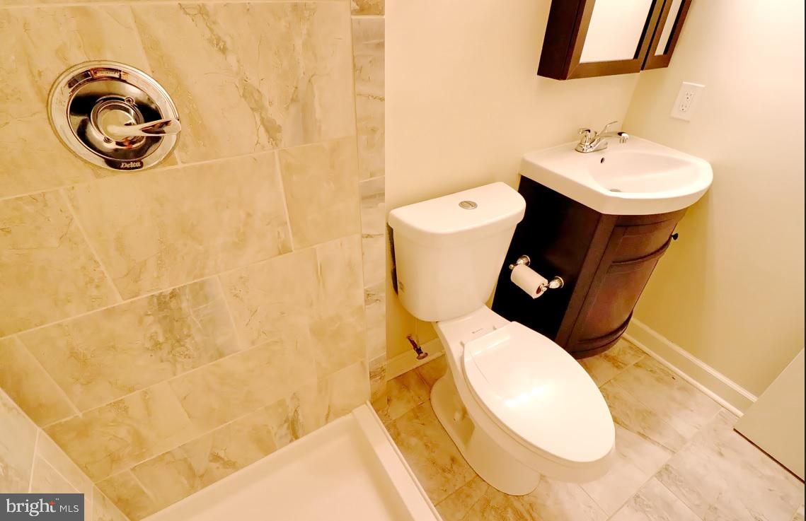 HARPERS CHOICE - Residential Lease