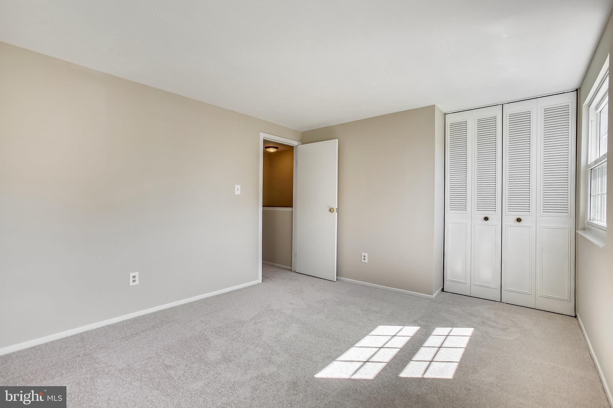 BURKE CENTRE - Residential