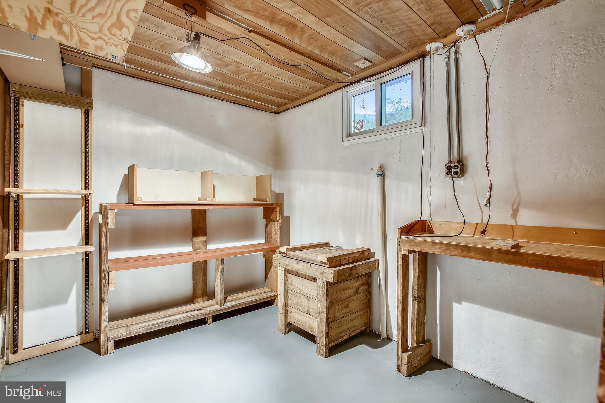 BURKE CENTRE - Residential