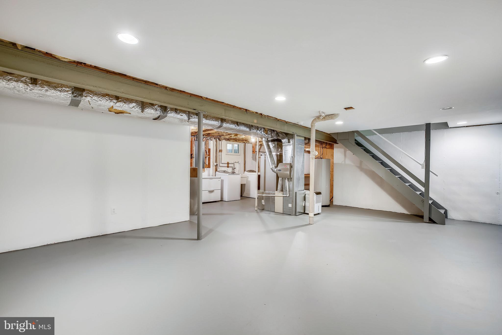 BURKE CENTRE - Residential