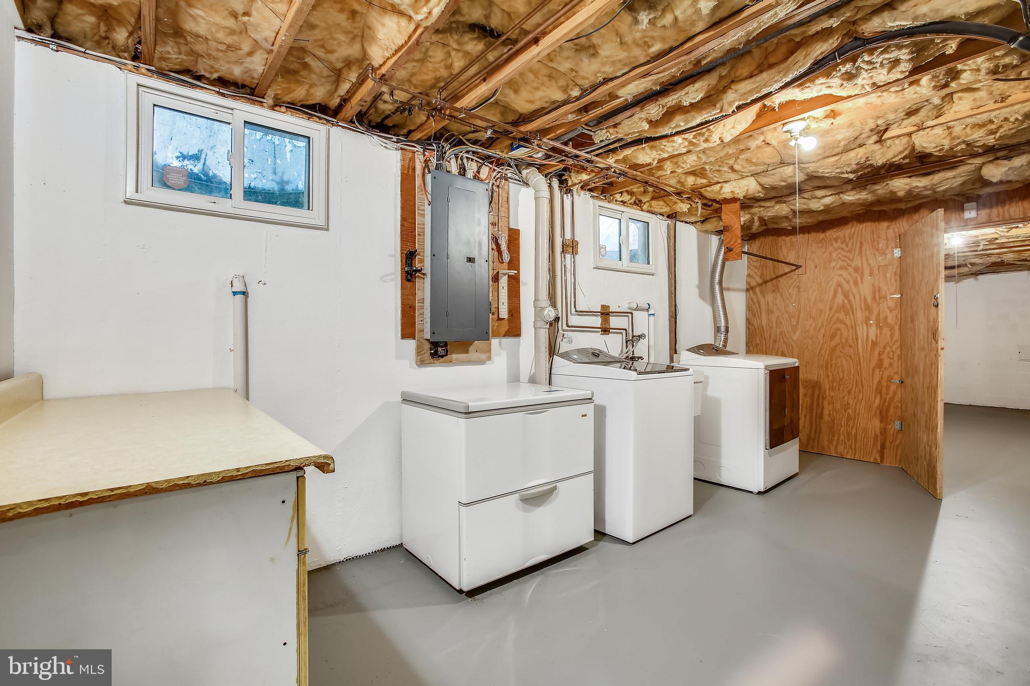 BURKE CENTRE - Residential