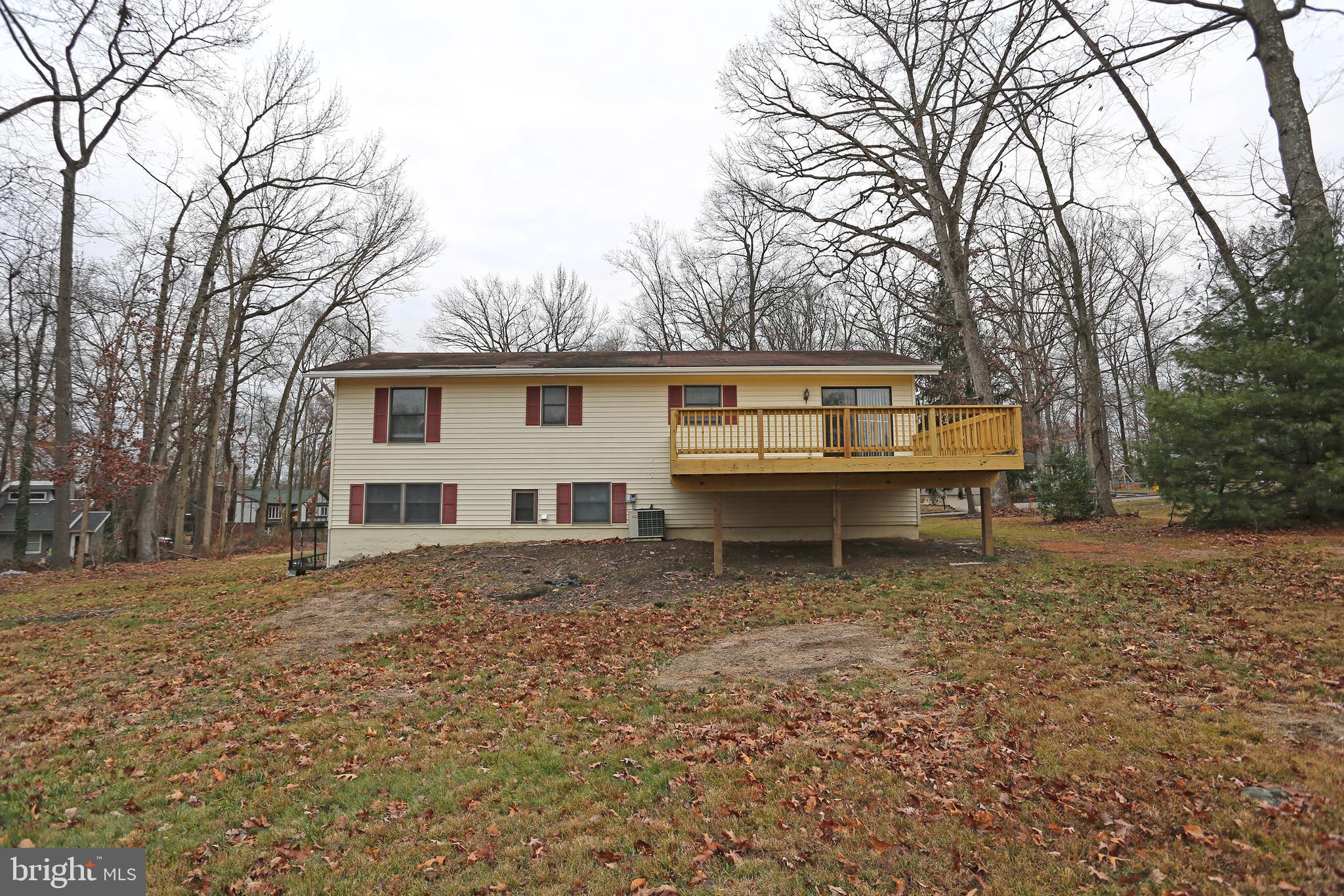 HILLCREST MANOR - Residential