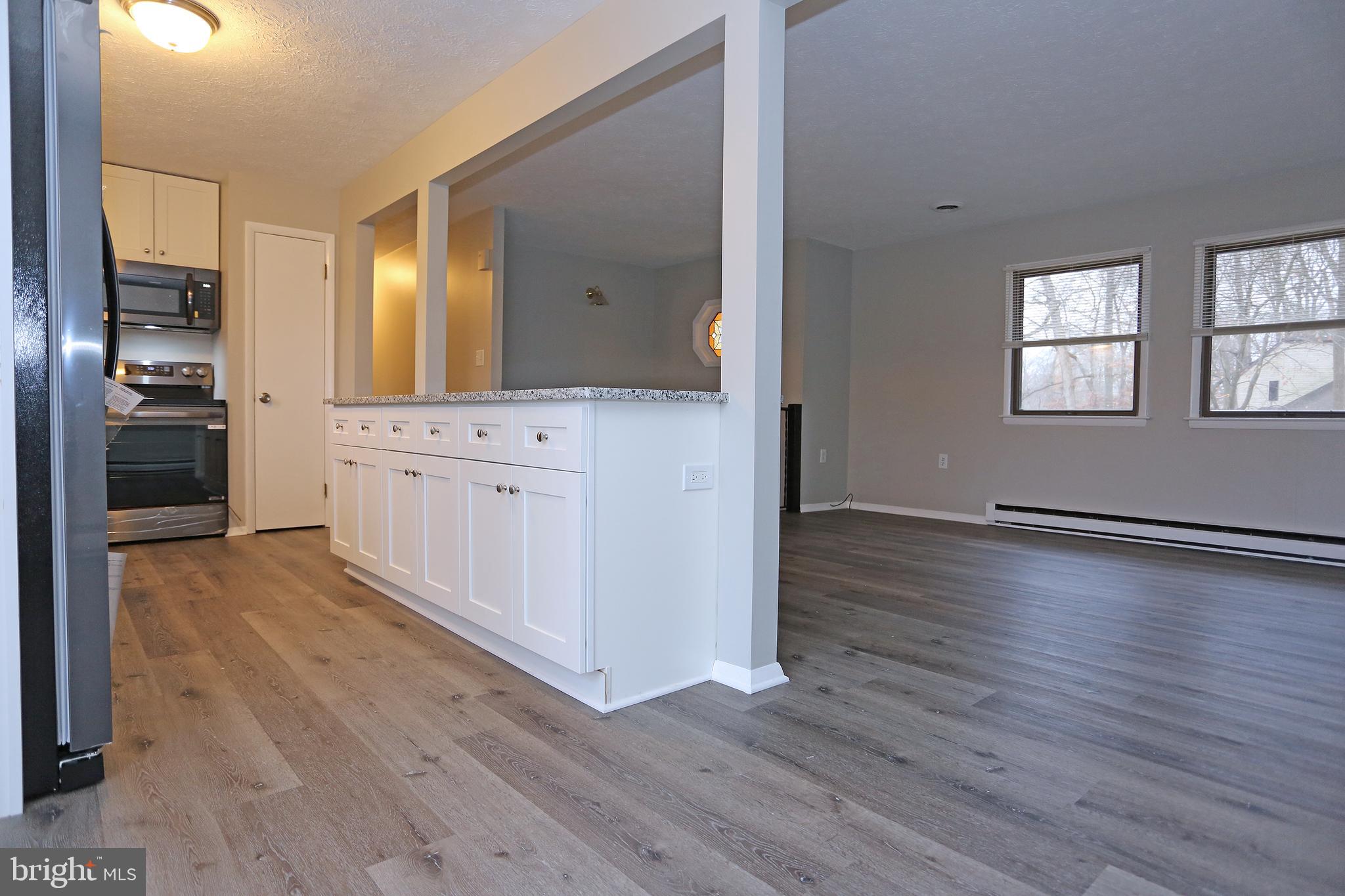 HILLCREST MANOR - Residential