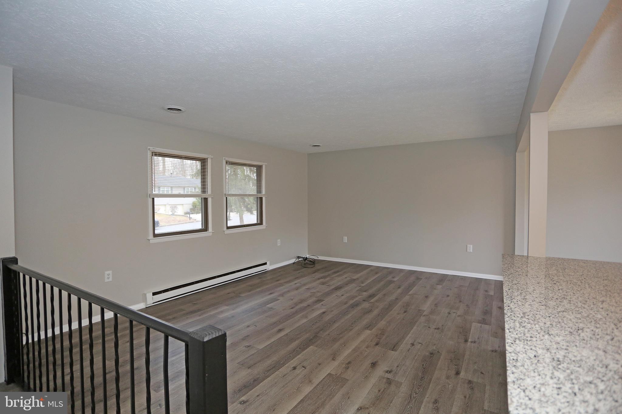 HILLCREST MANOR - Residential