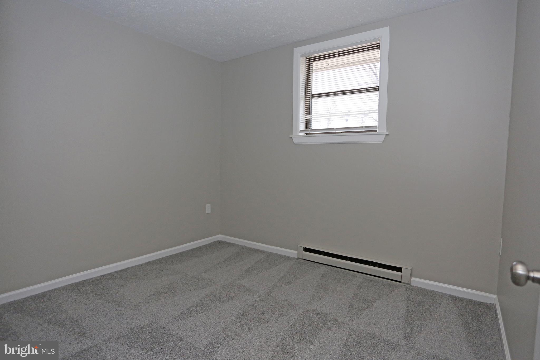 HILLCREST MANOR - Residential