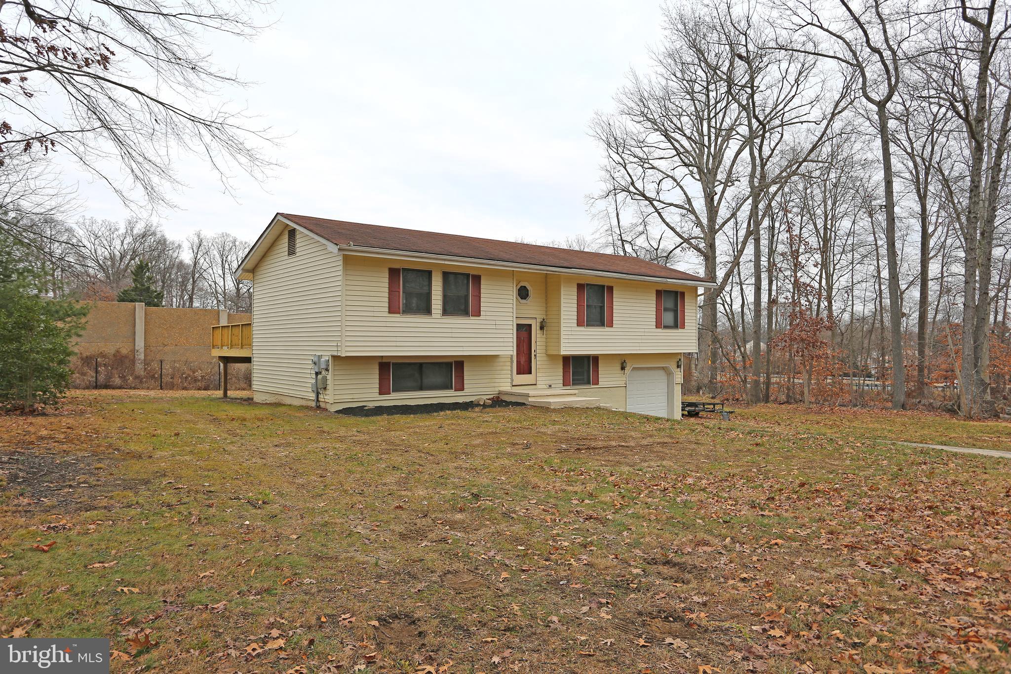 HILLCREST MANOR - Residential