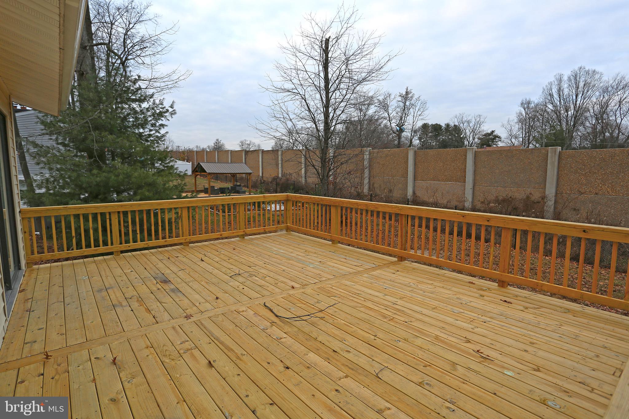 HILLCREST MANOR - Residential