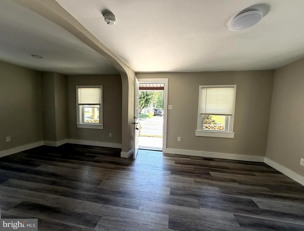 223 S Main Street, Glassboro, NJ 08028