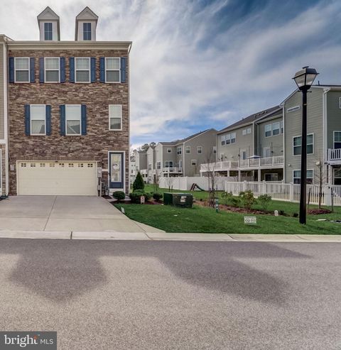 8382 AMBER BEACON CIRCLE MILLERSVILLE MD 21108