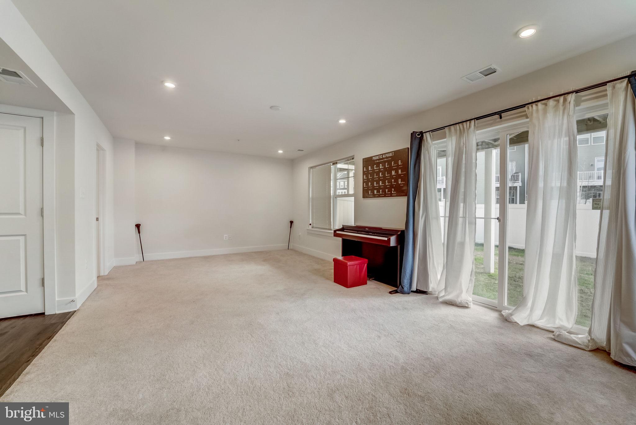 WADE'S GRANT - Residential