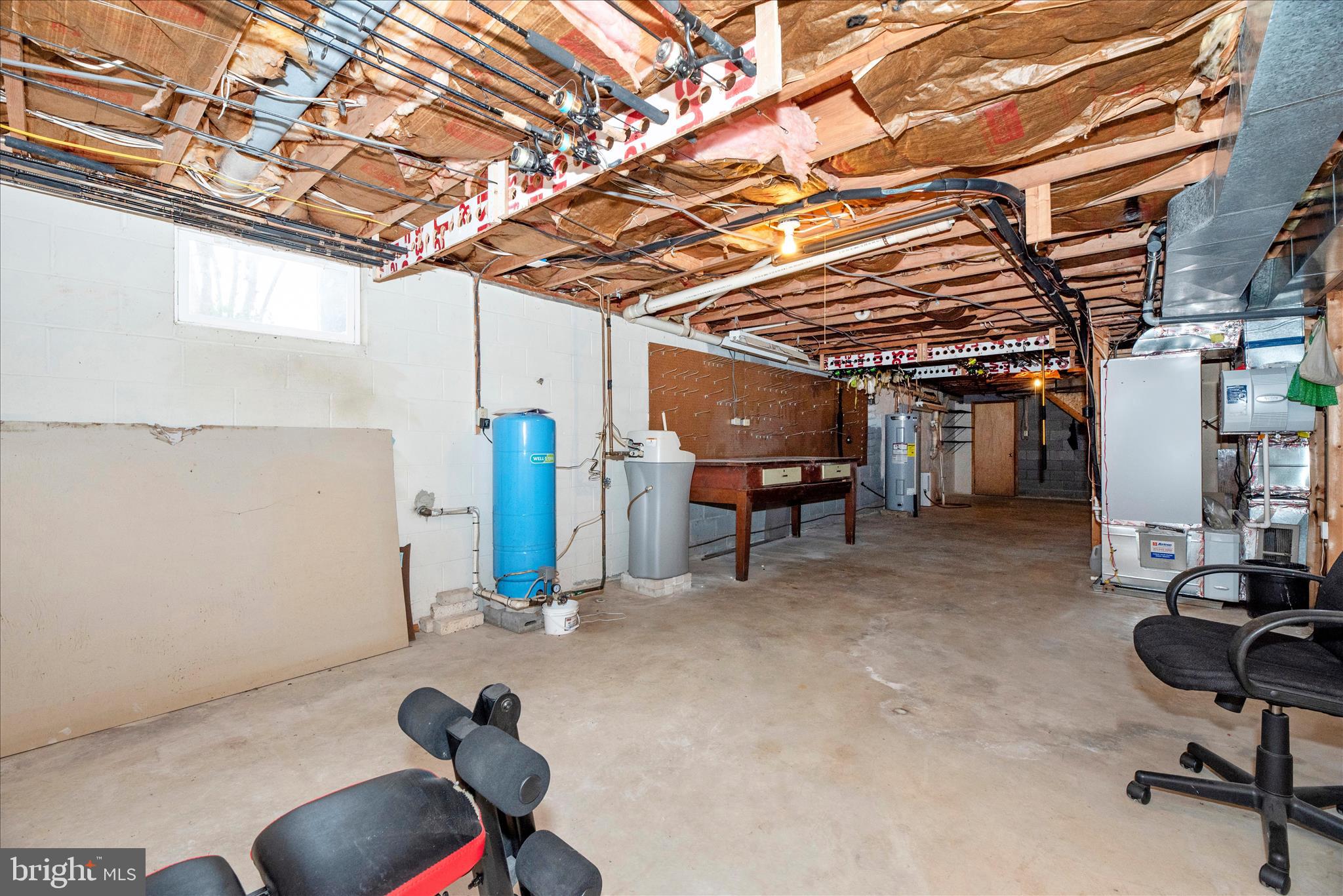 MOUNTAIN VIEW ESTATES - Residential