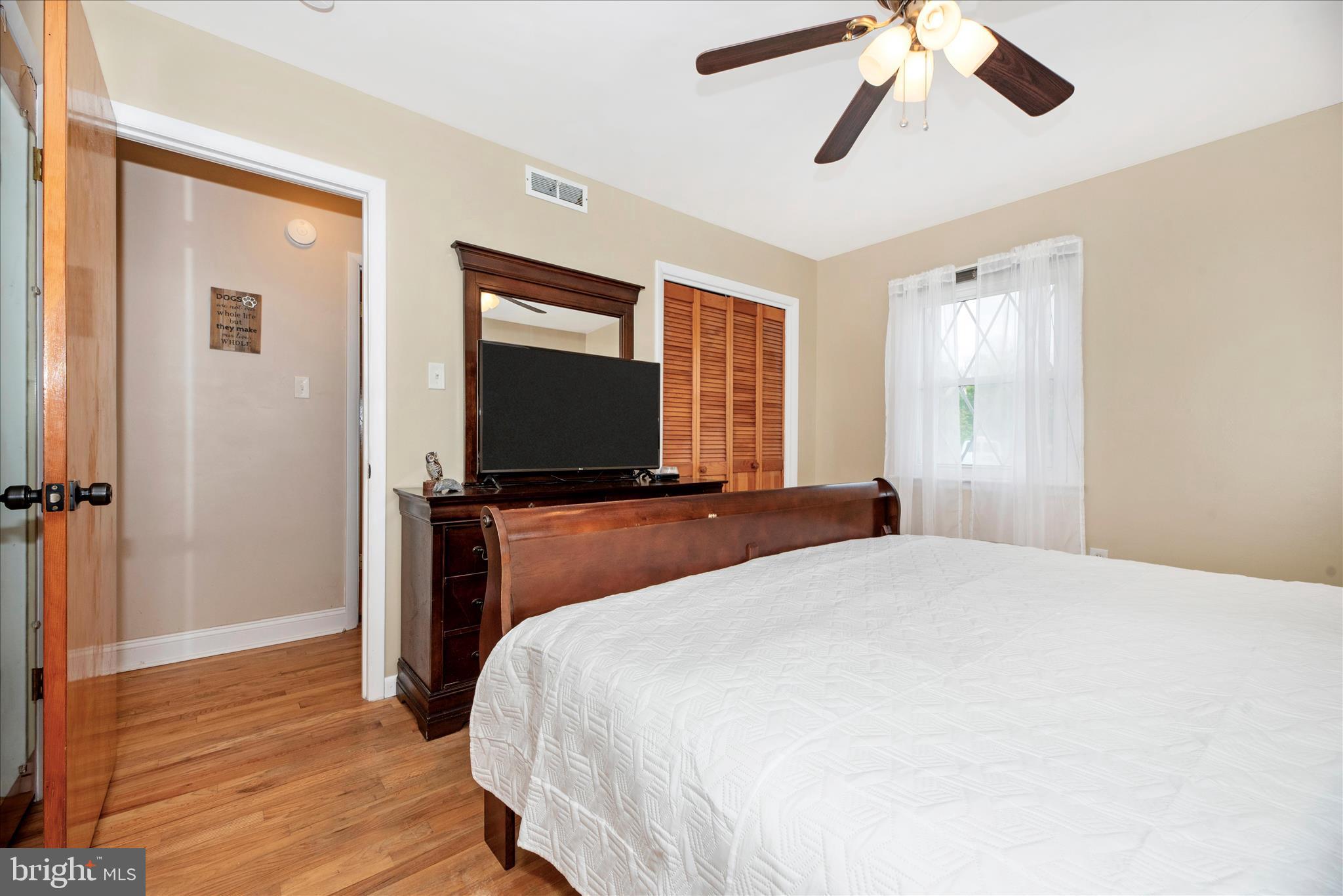 MOUNTAIN VIEW ESTATES - Residential