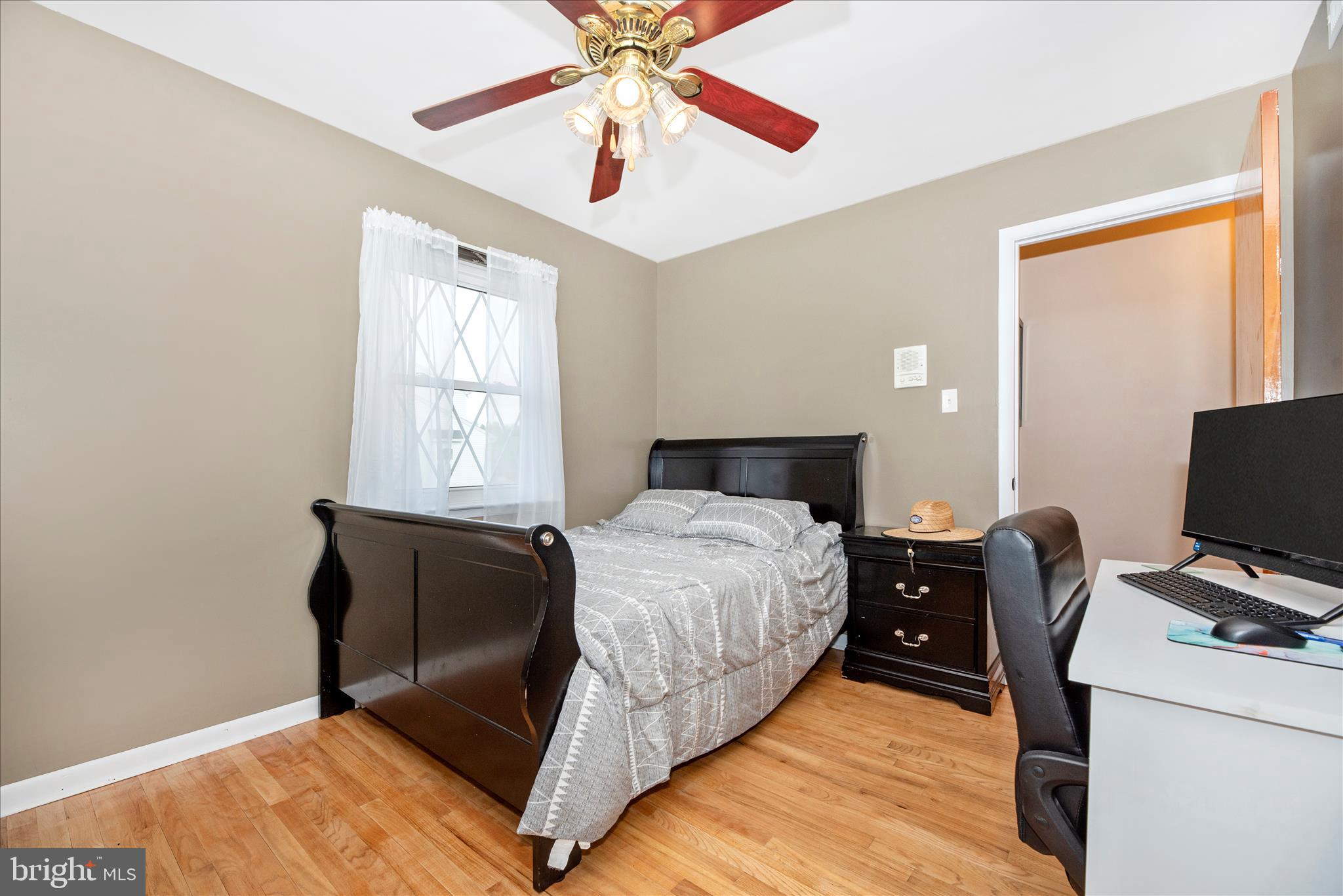 MOUNTAIN VIEW ESTATES - Residential