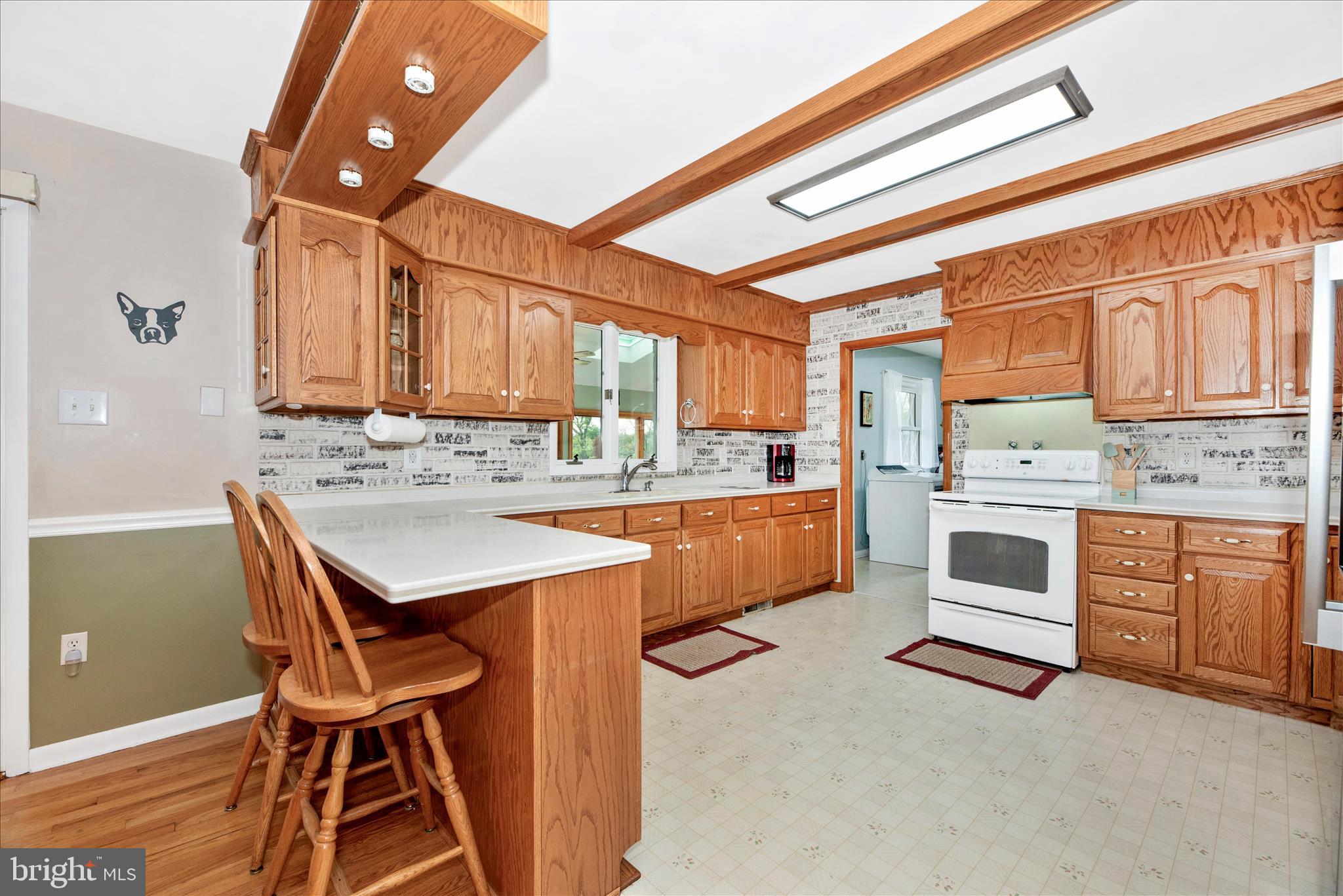 MOUNTAIN VIEW ESTATES - Residential