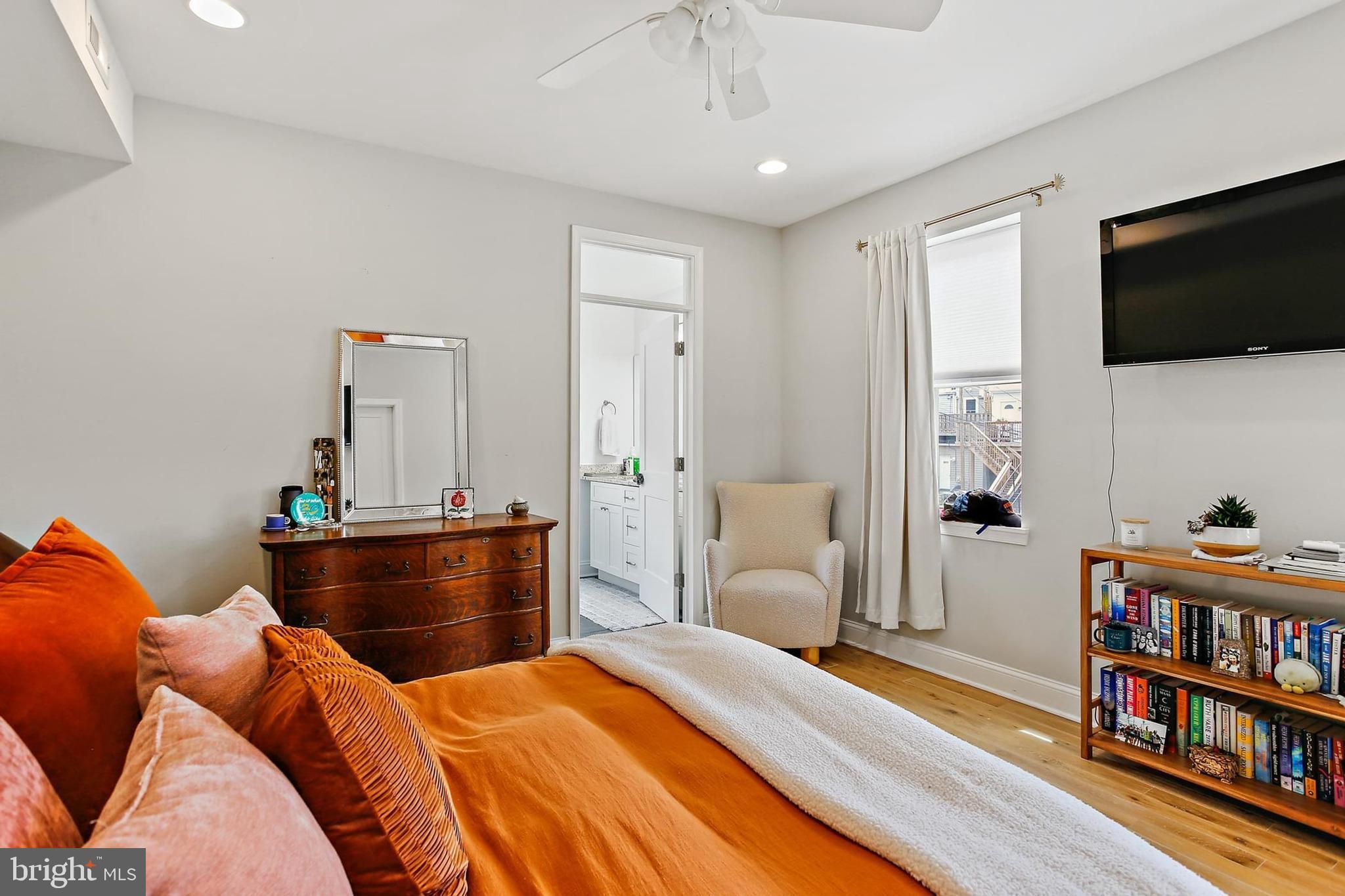 HIGHLANDTOWN - Residential