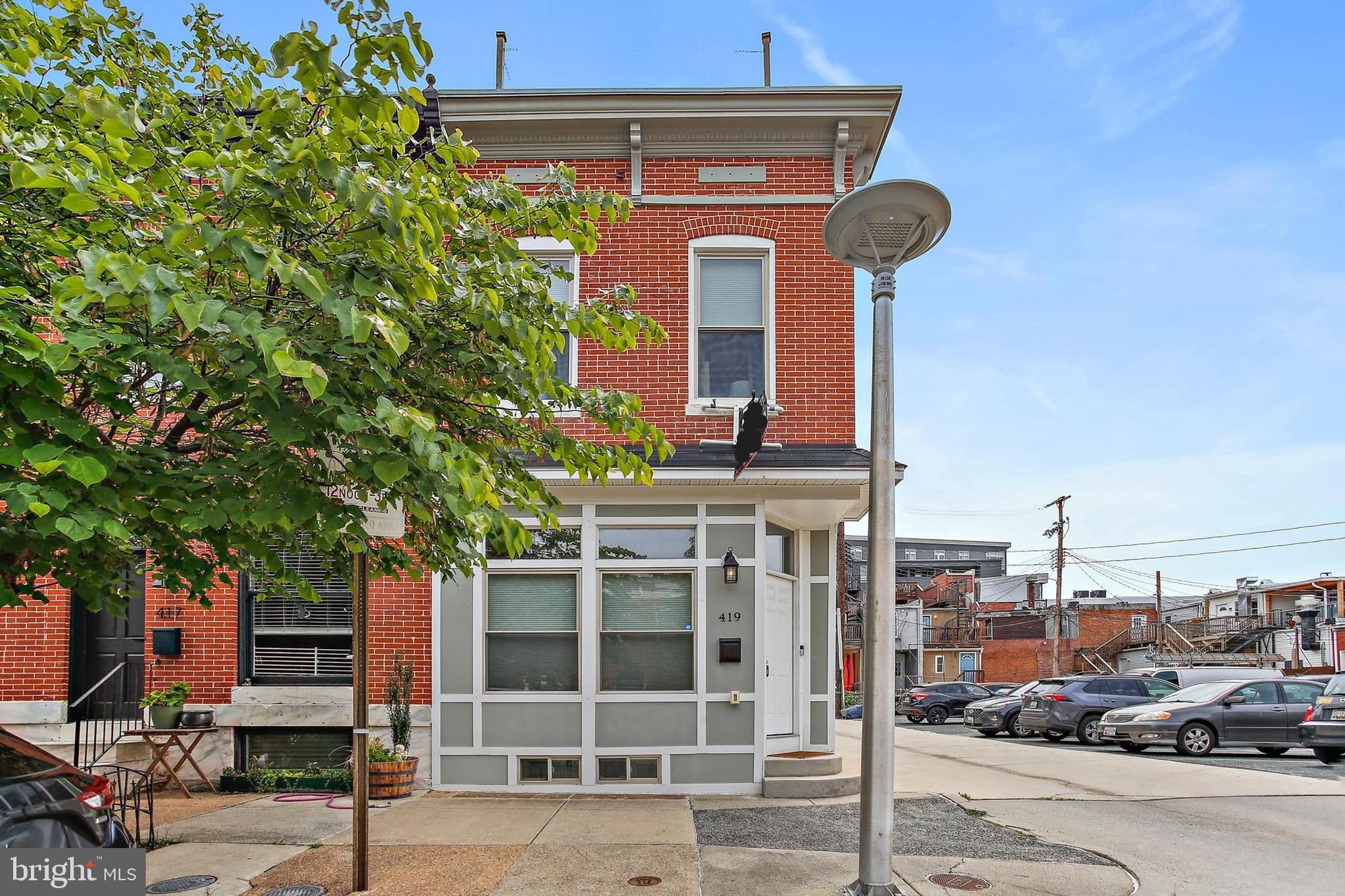 HIGHLANDTOWN - Residential