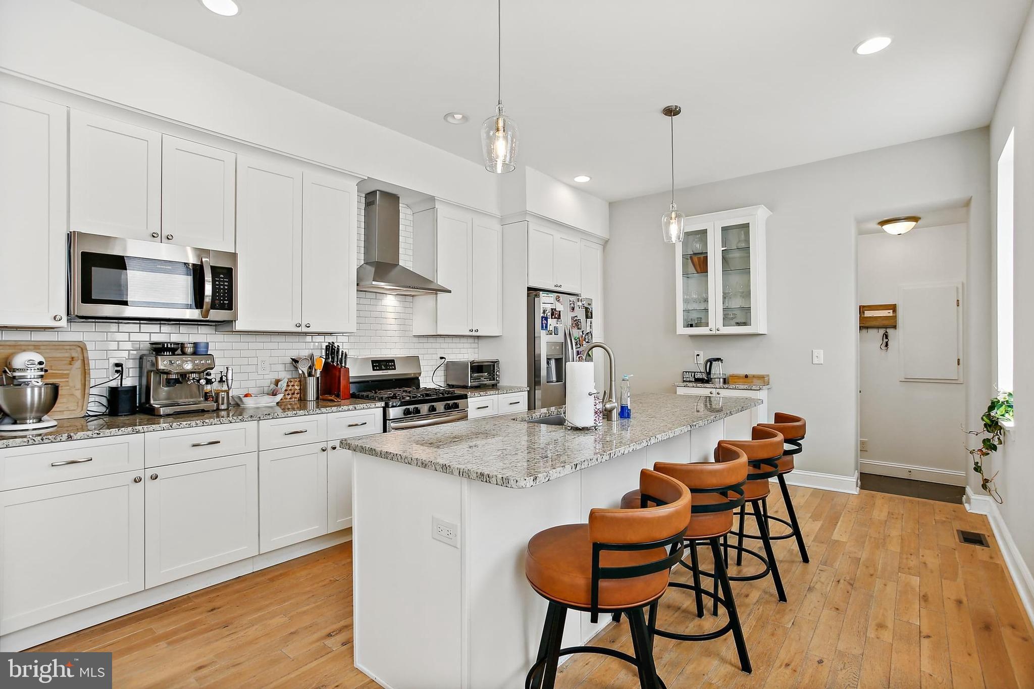 HIGHLANDTOWN - Residential