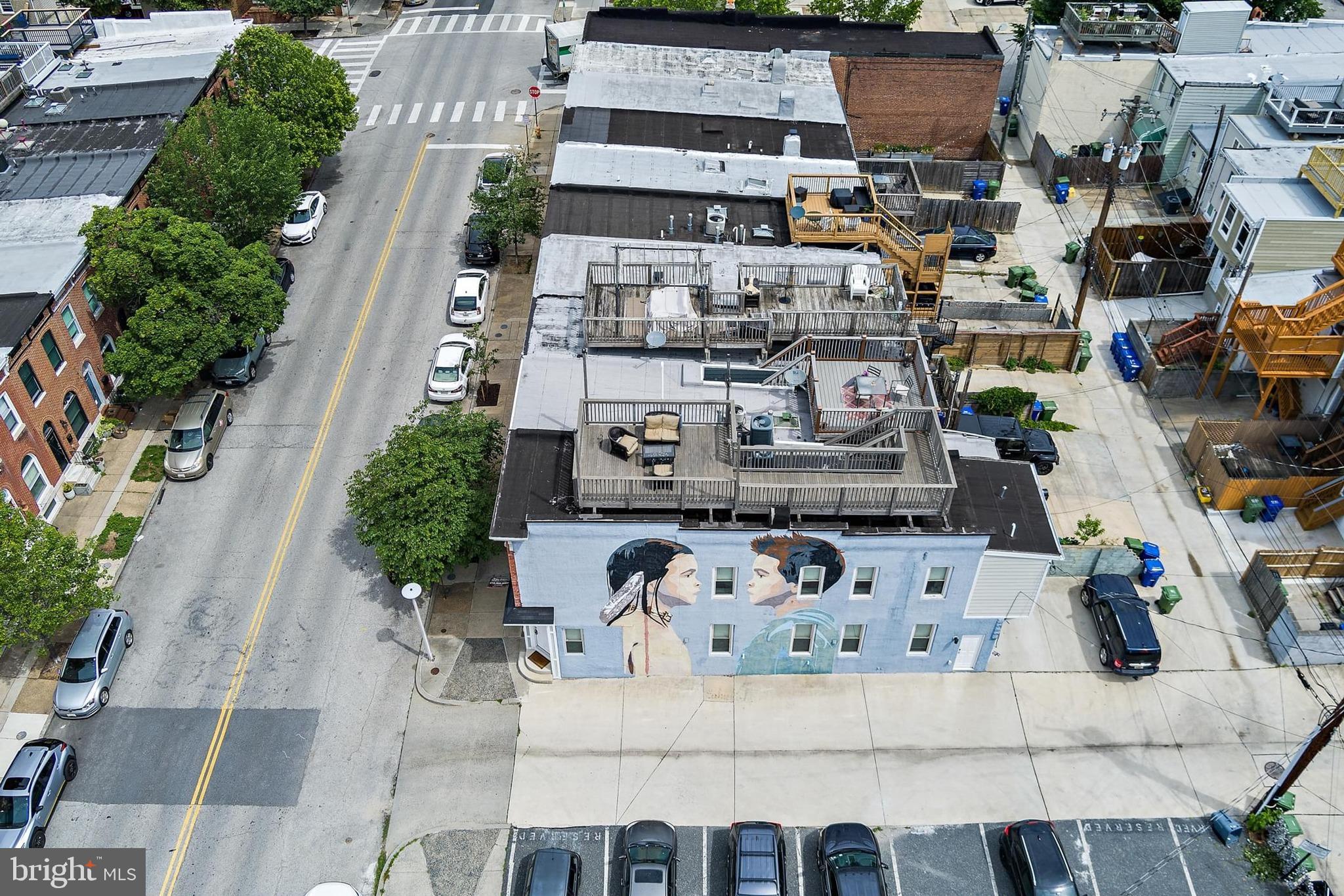 HIGHLANDTOWN - Residential