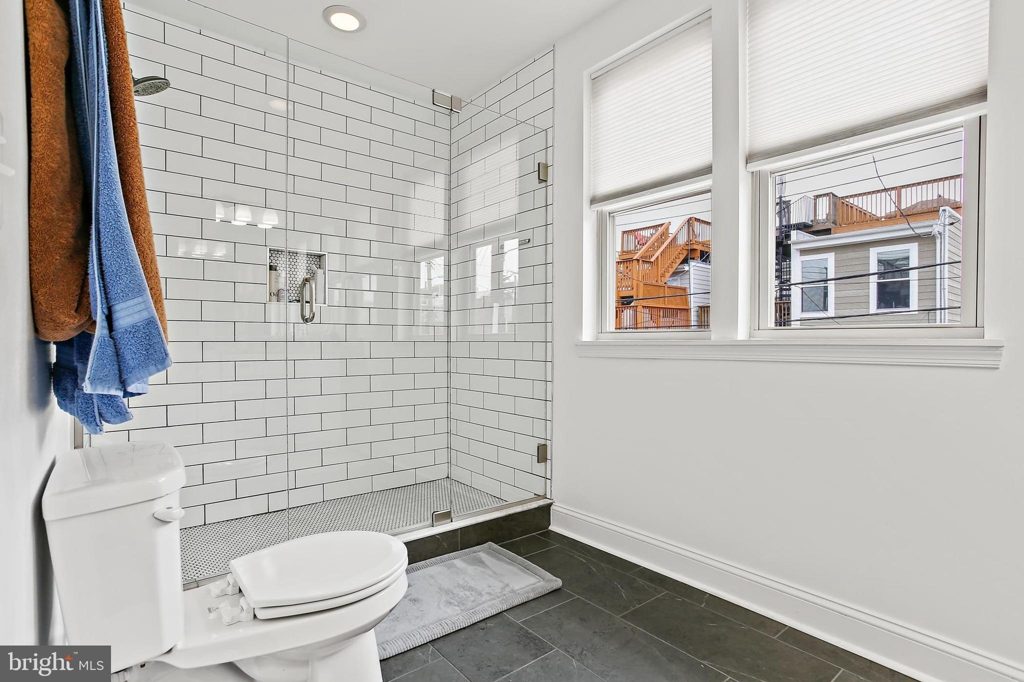 HIGHLANDTOWN - Residential