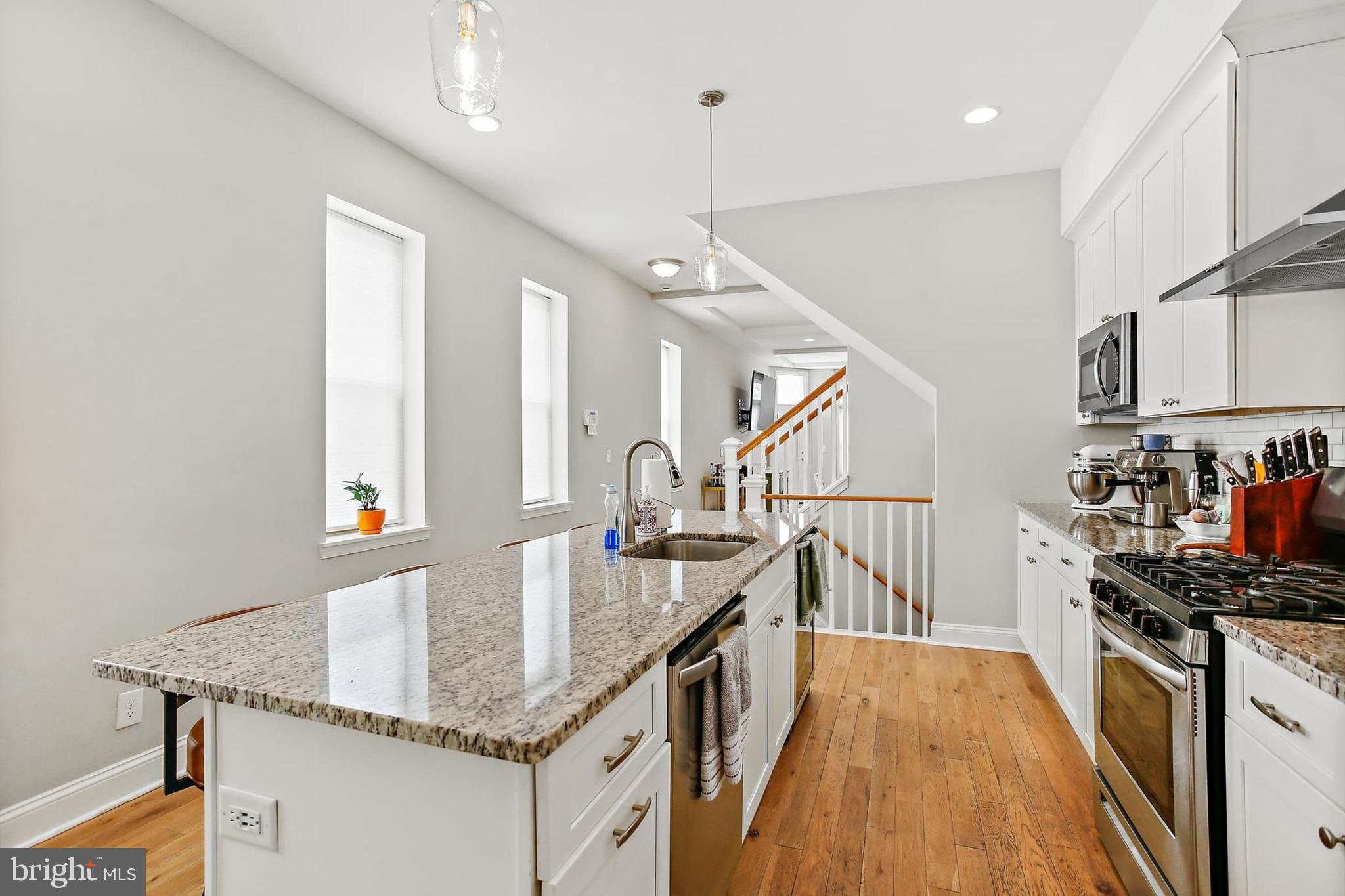 HIGHLANDTOWN - Residential