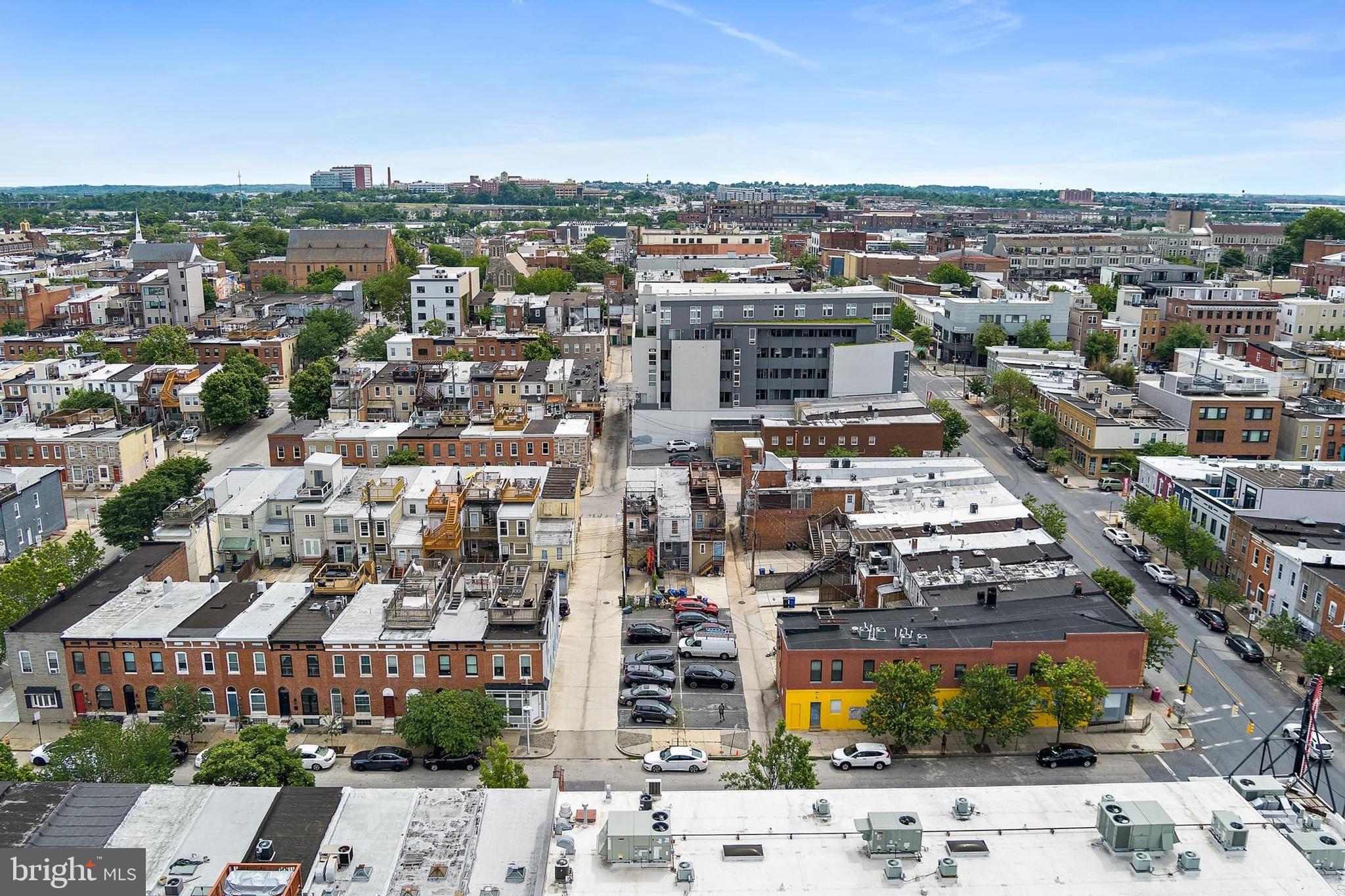 HIGHLANDTOWN - Residential