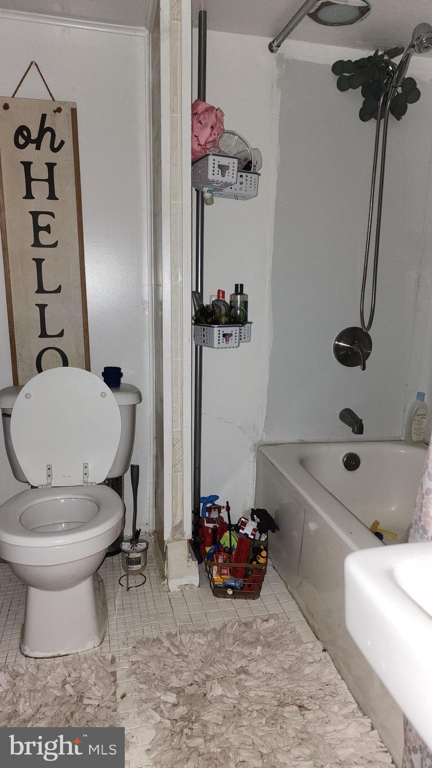 BIDDLE STREET - Residential