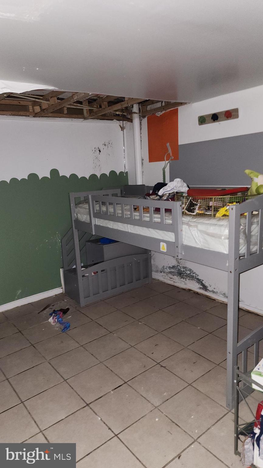 BIDDLE STREET - Residential