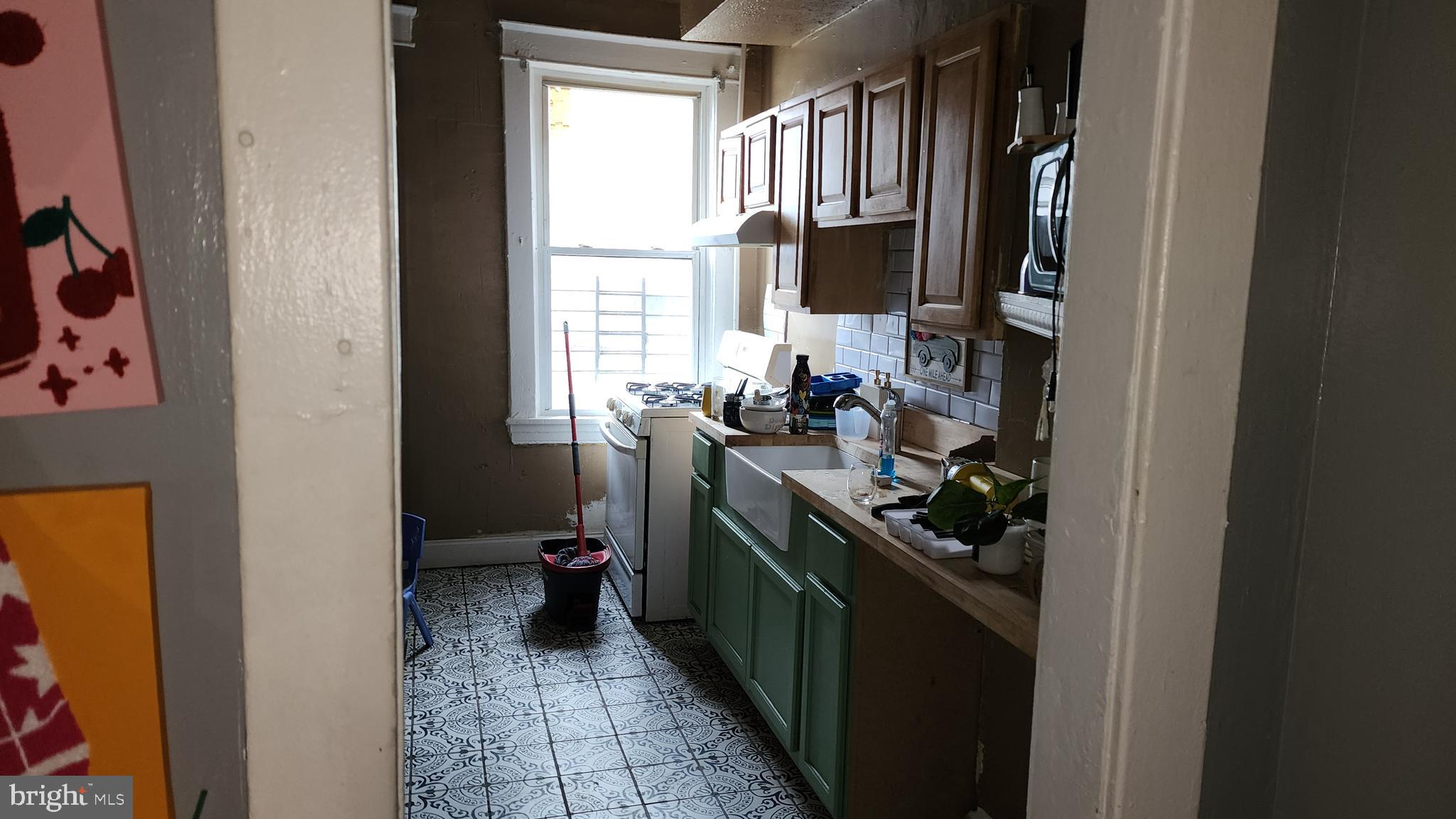 BIDDLE STREET - Residential