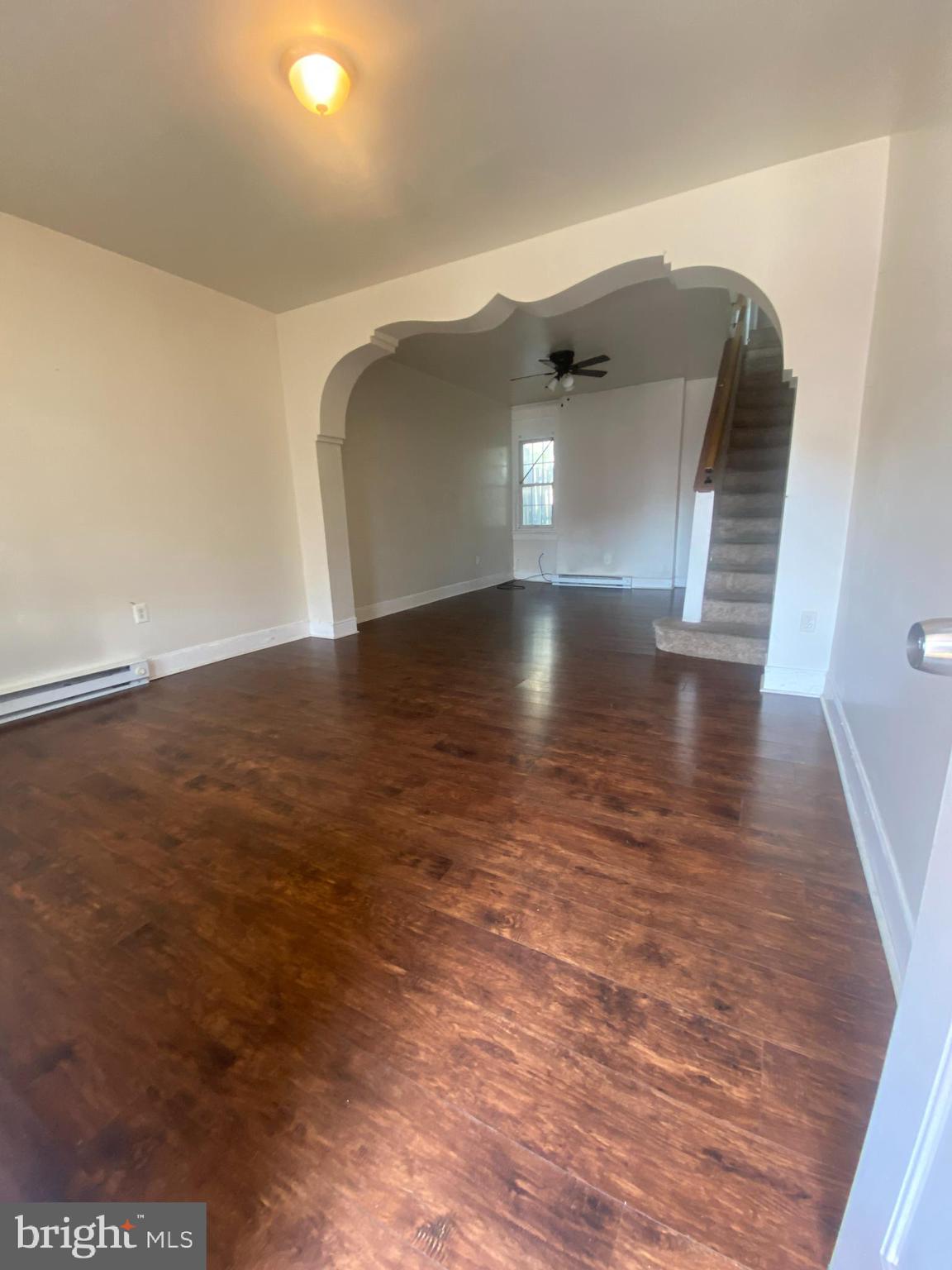 3458 N BODINE STREET