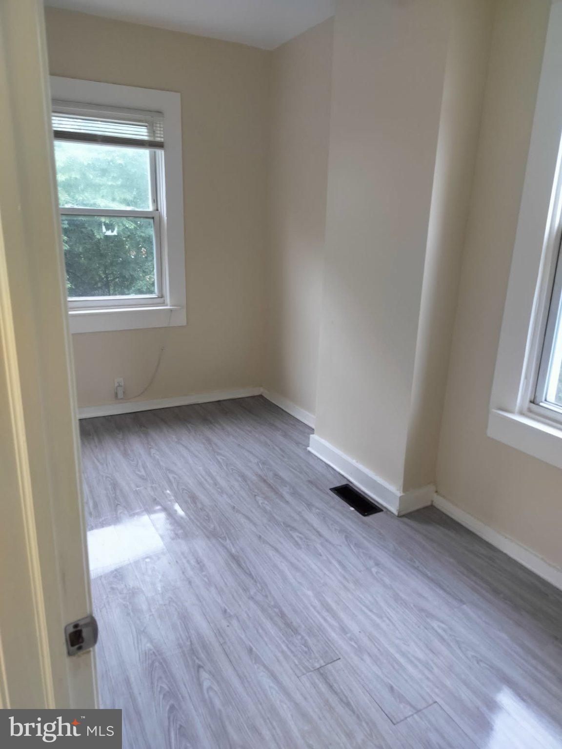 2500 W FAYETTE STREET