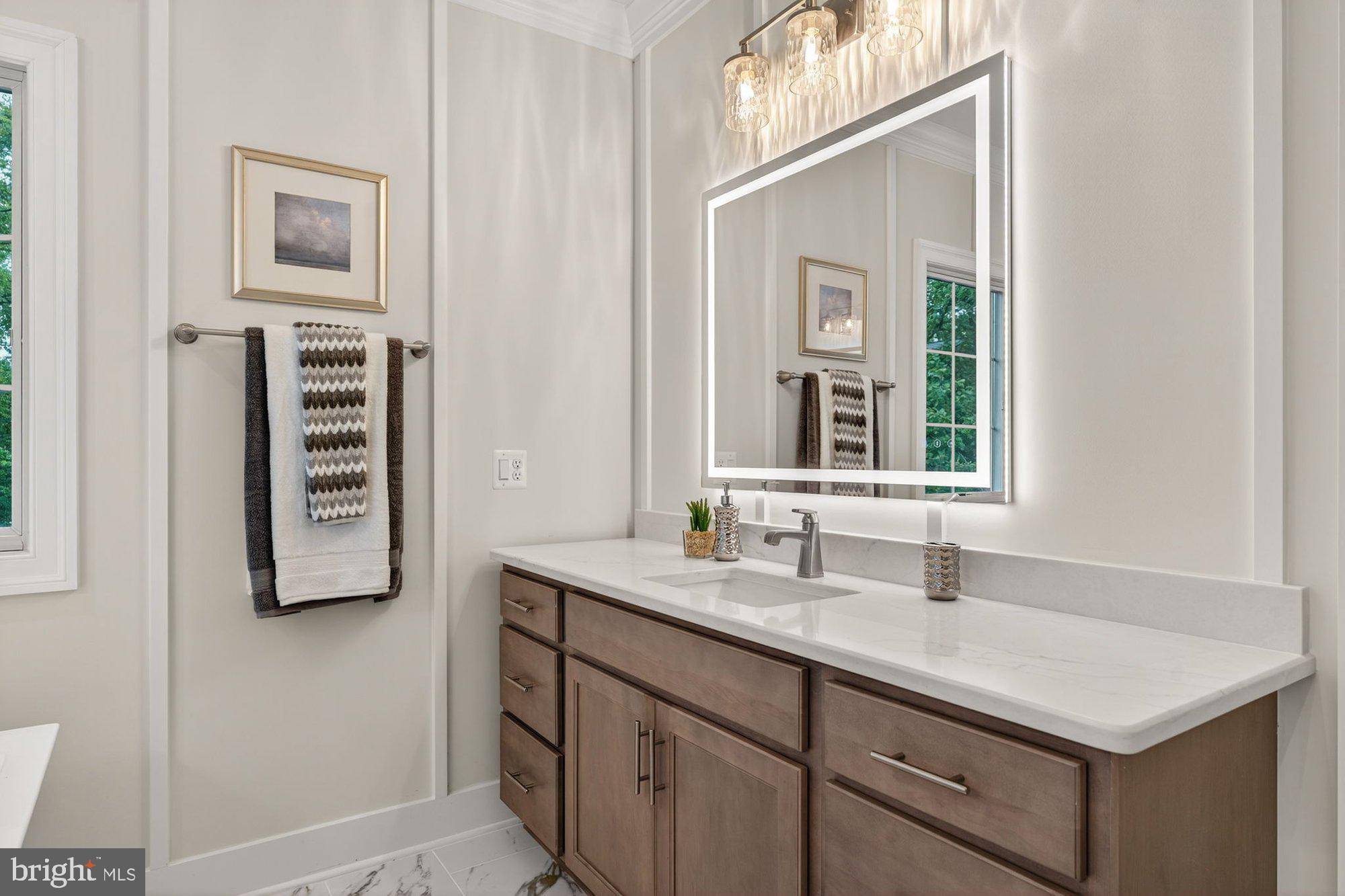 WEST VIENNA WOODS - Residential