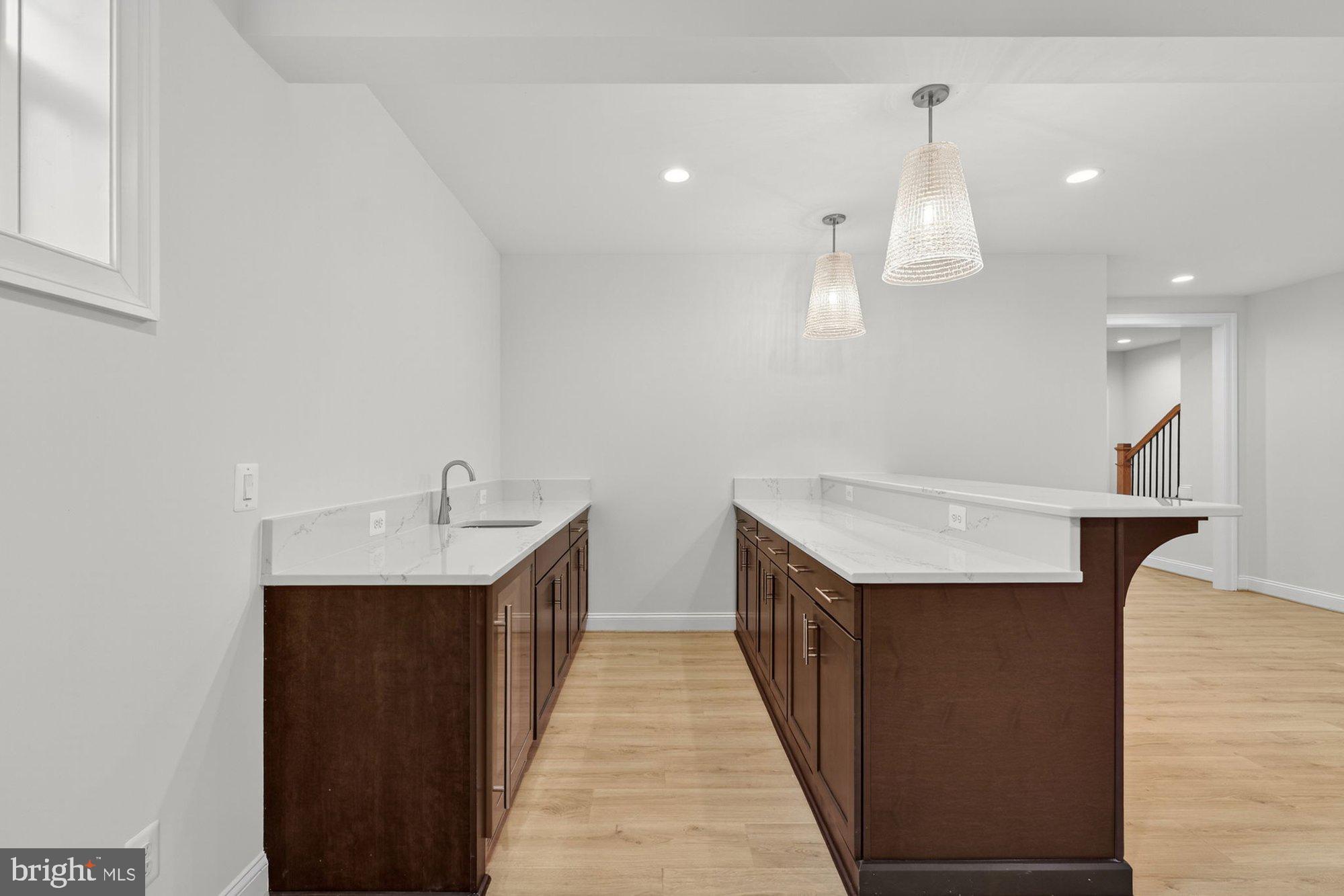 WEST VIENNA WOODS - Residential