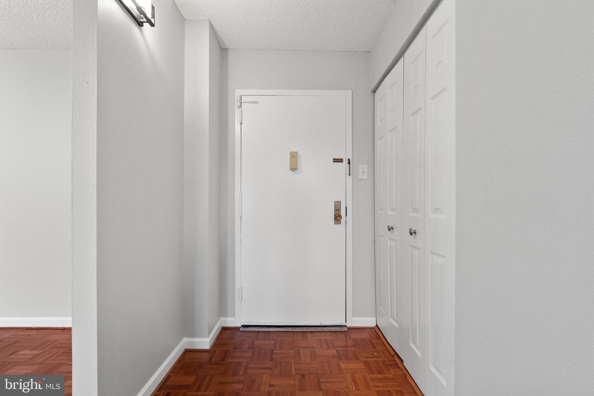 GREENHOUSE - Residential