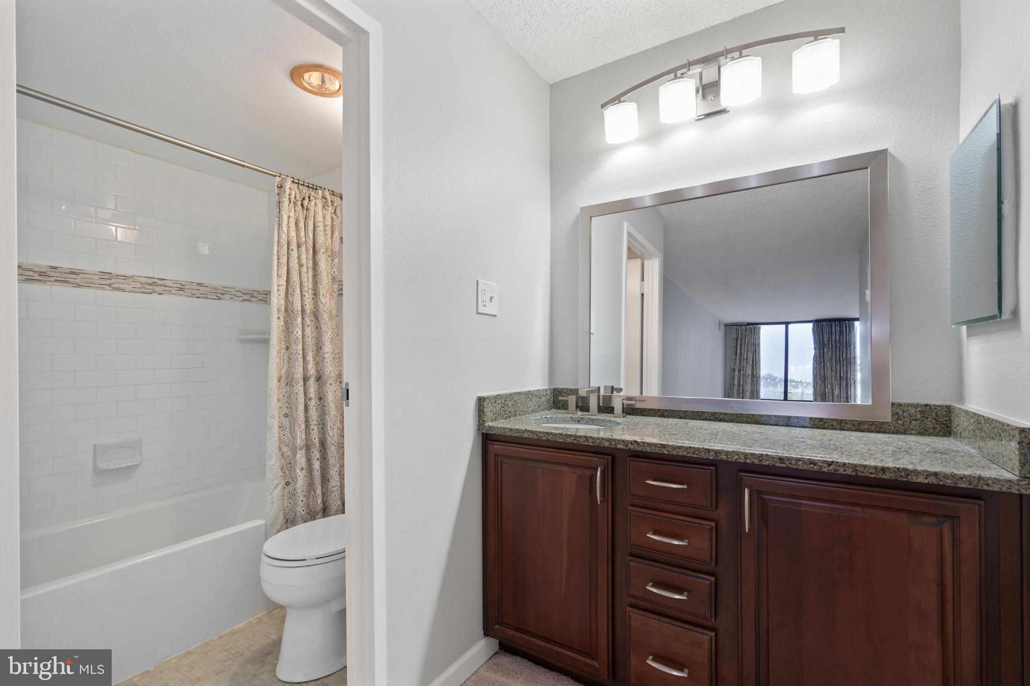 GREENHOUSE - Residential