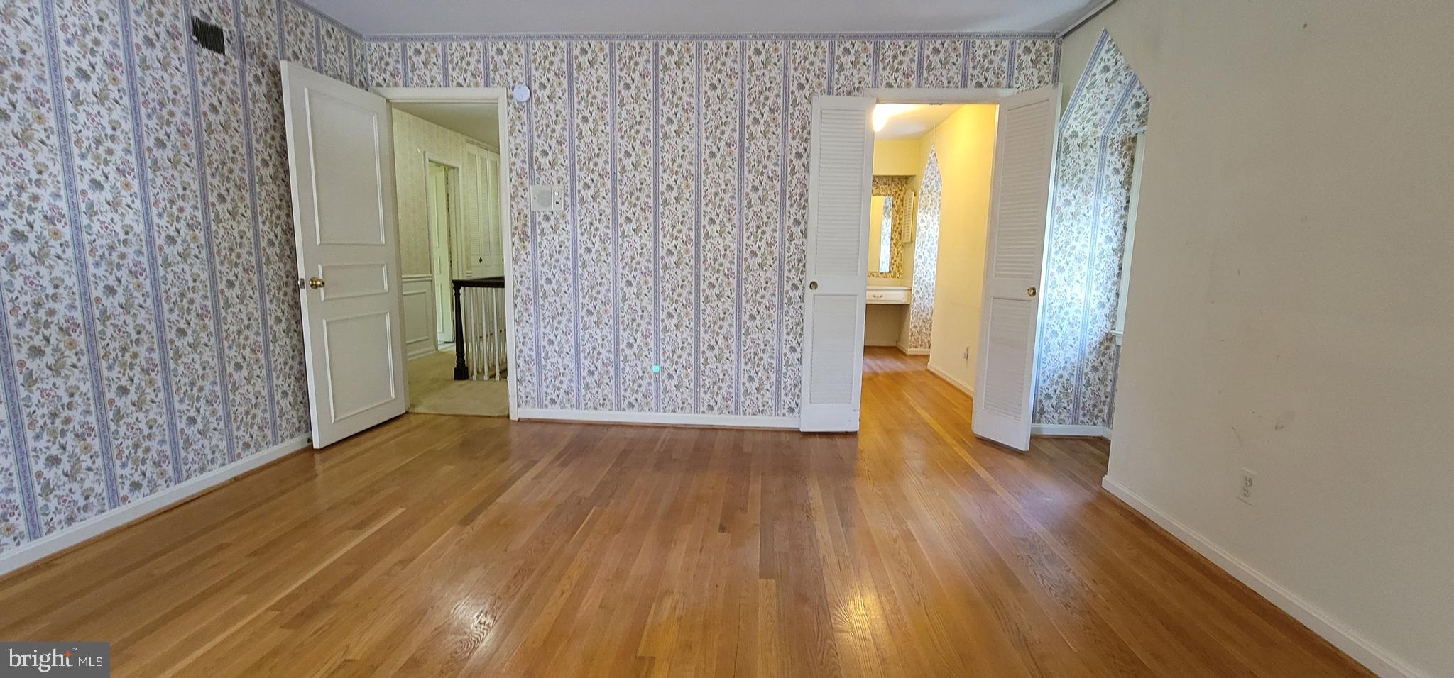 WILLOWBROOK - Residential