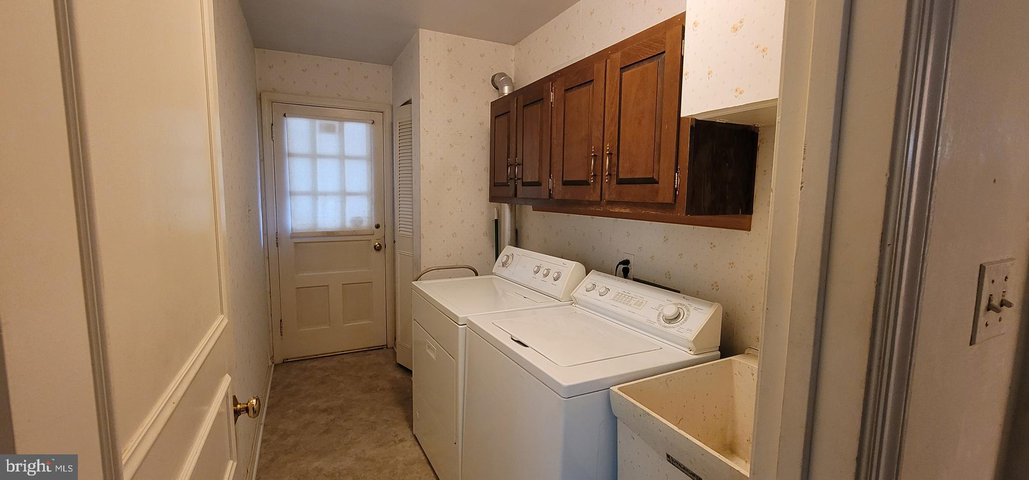 WILLOWBROOK - Residential