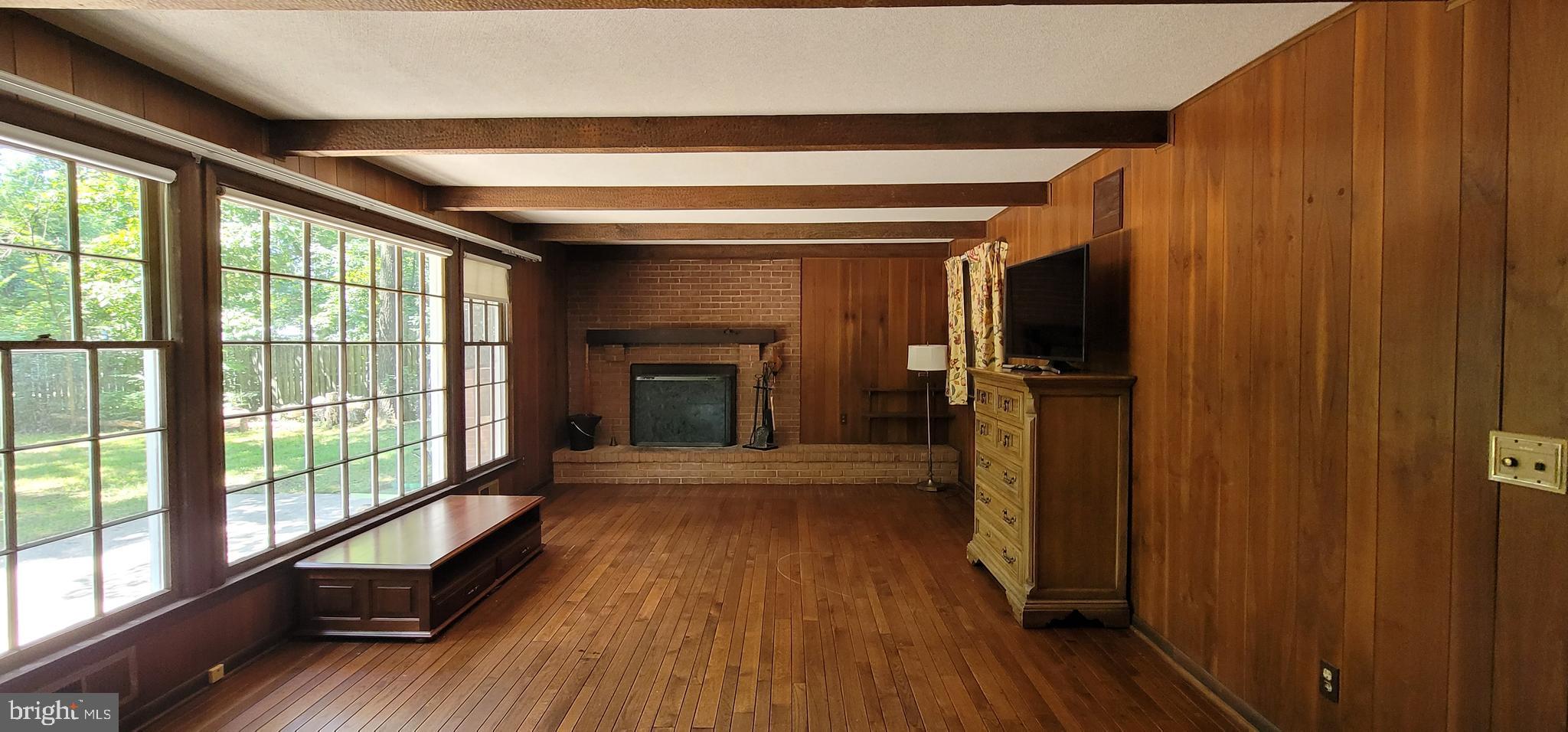 WILLOWBROOK - Residential