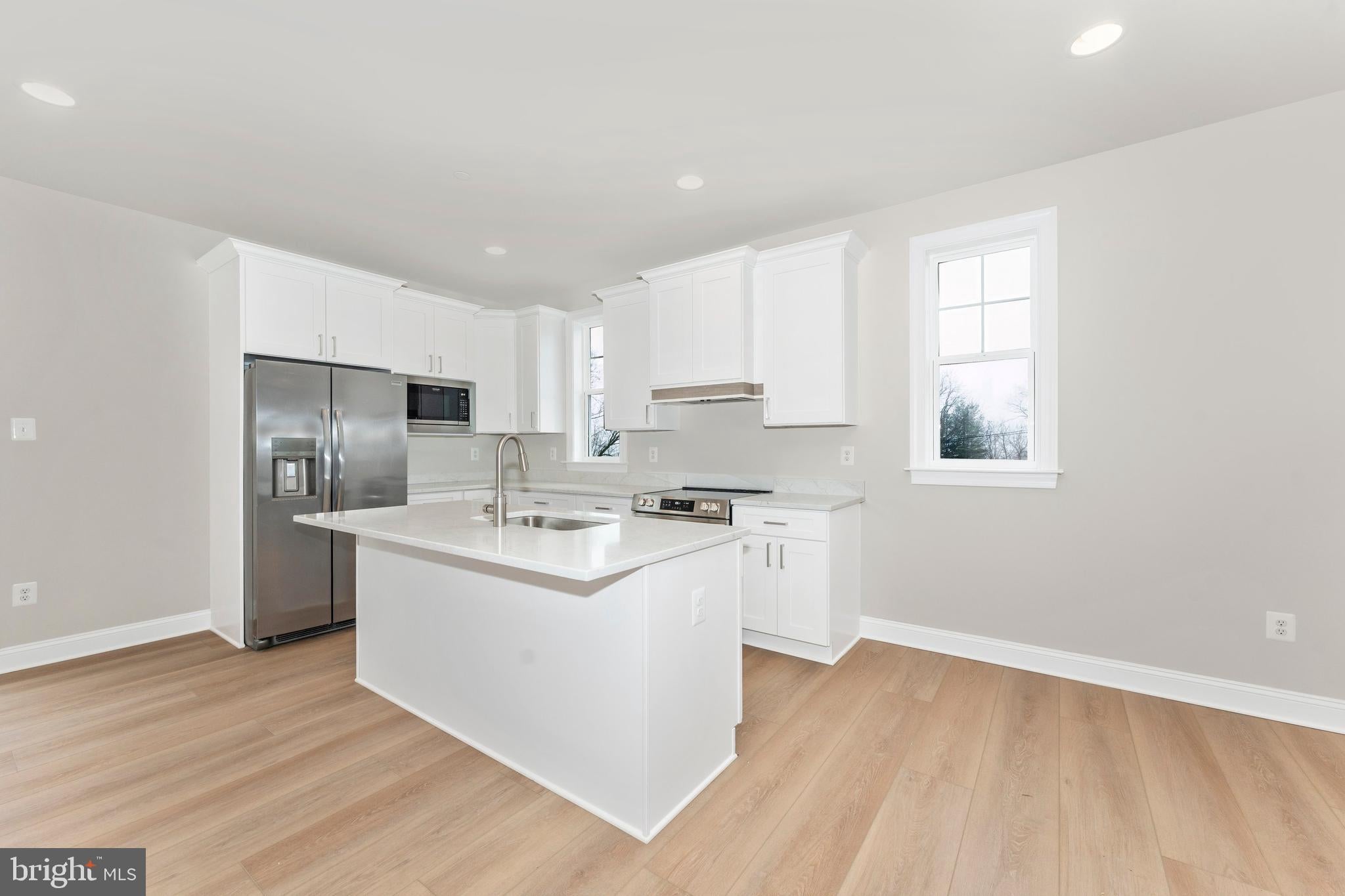 406 W GREEN STREET A