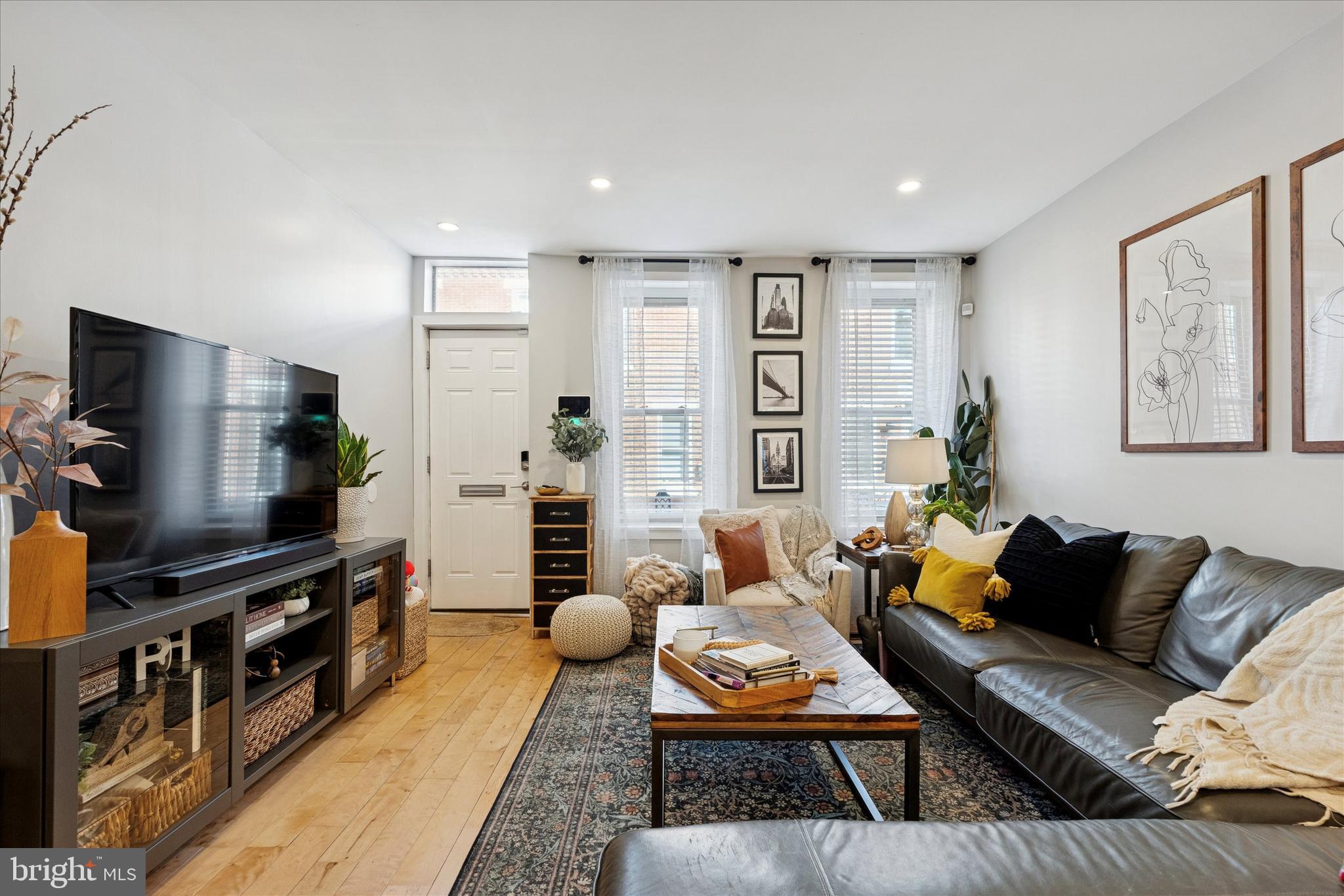 WHITMAN - Residential