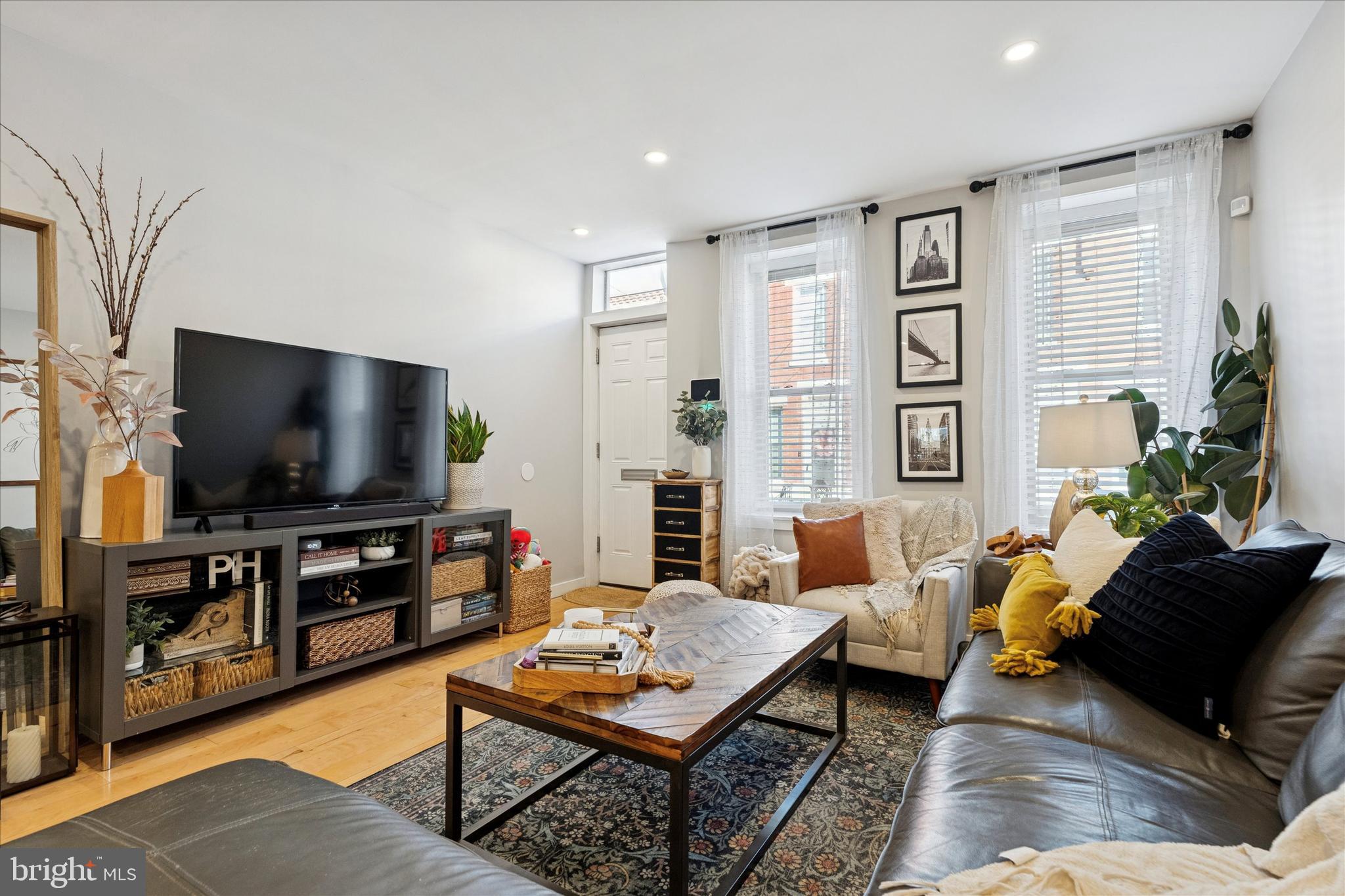 WHITMAN - Residential