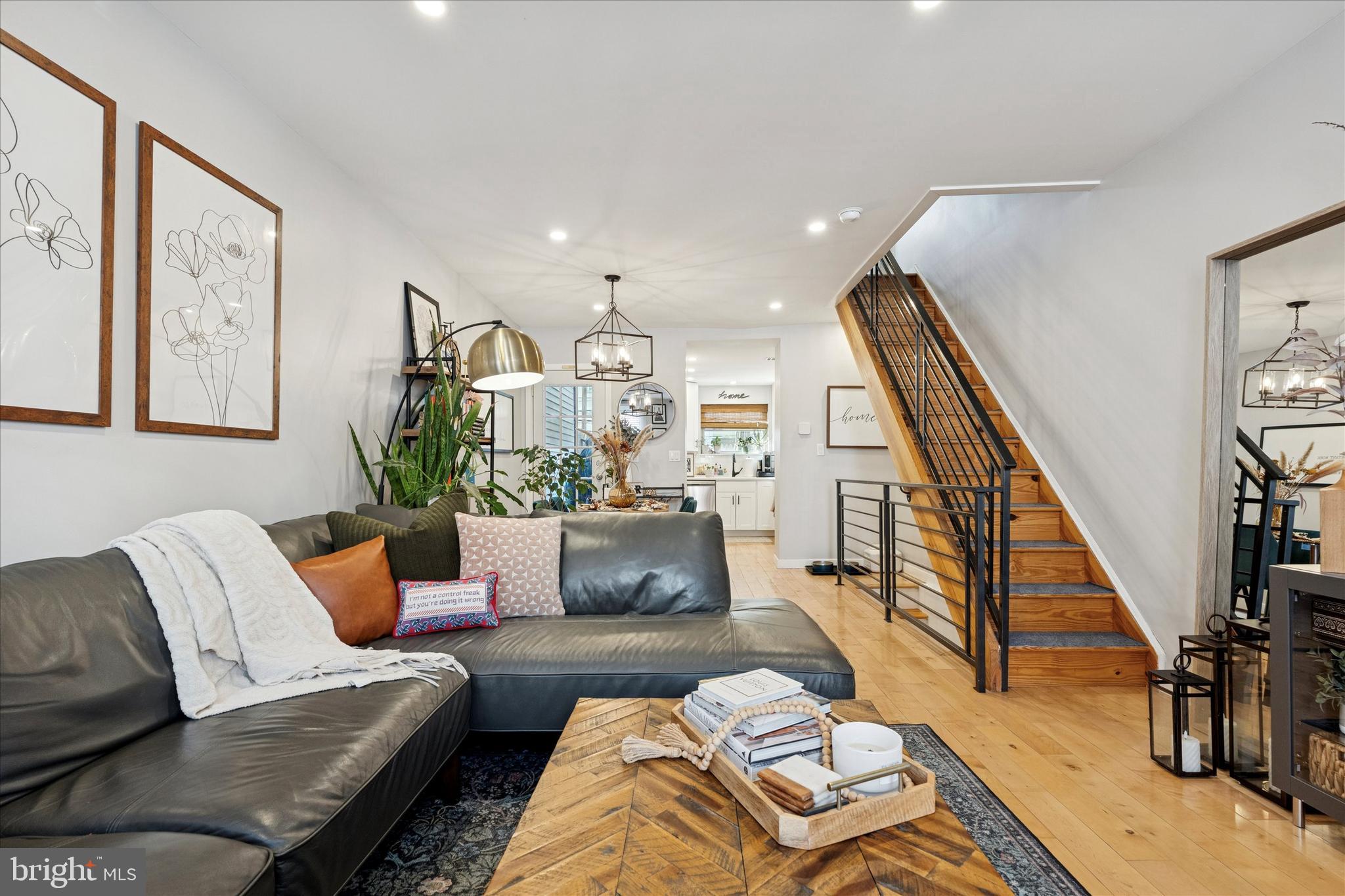 WHITMAN - Residential