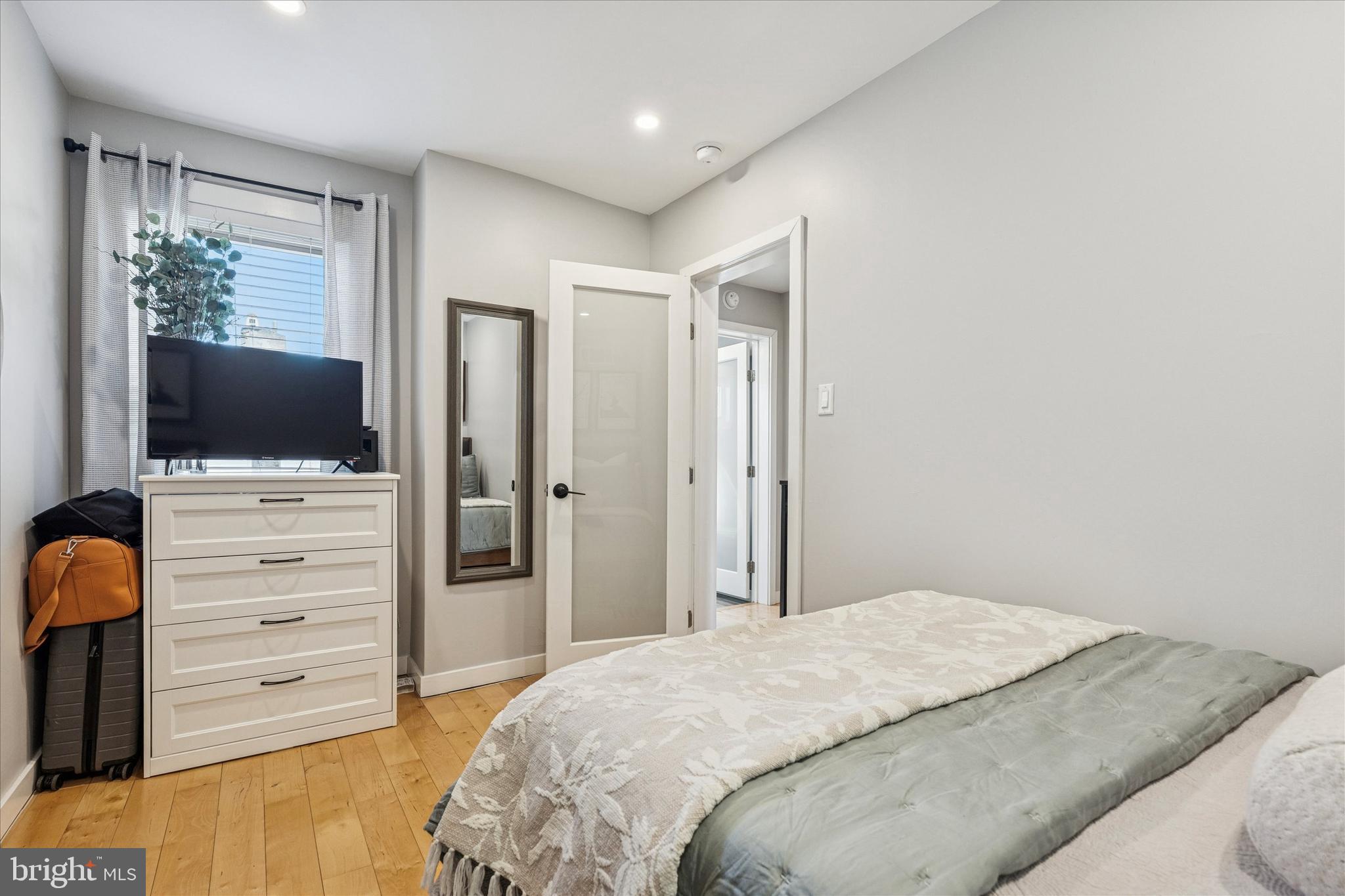 WHITMAN - Residential