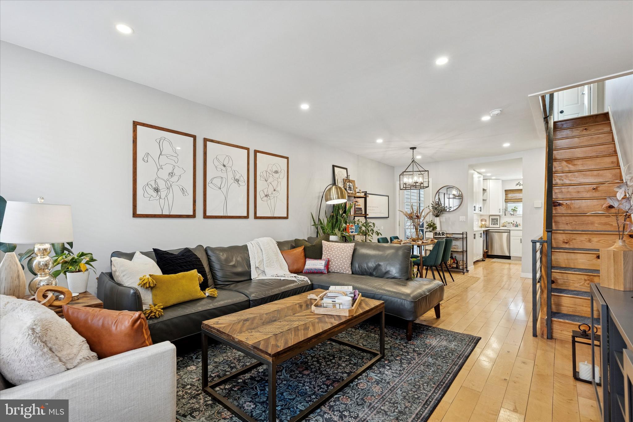 WHITMAN - Residential