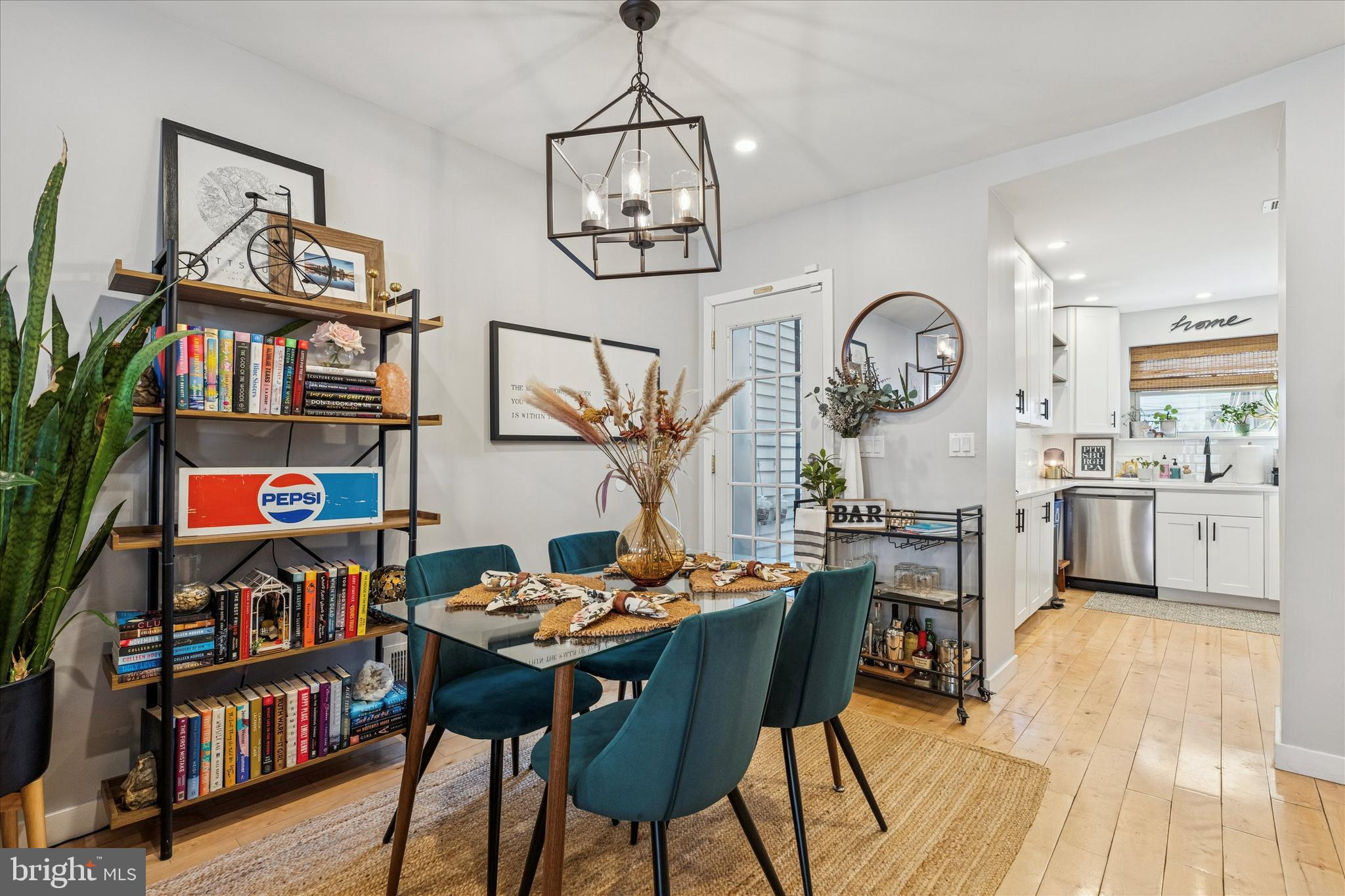 WHITMAN - Residential