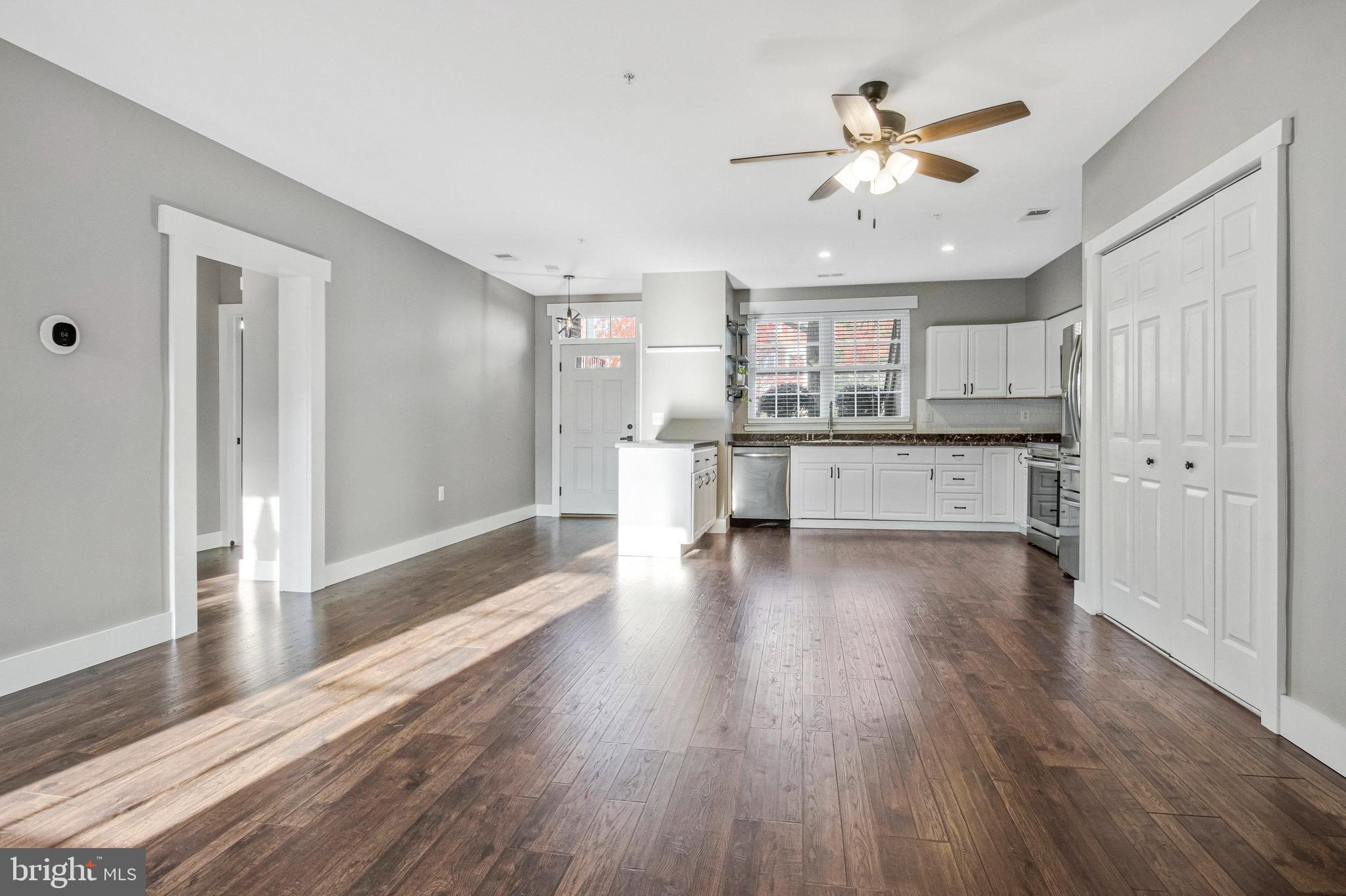 SYCAMORE MEWS - Residential